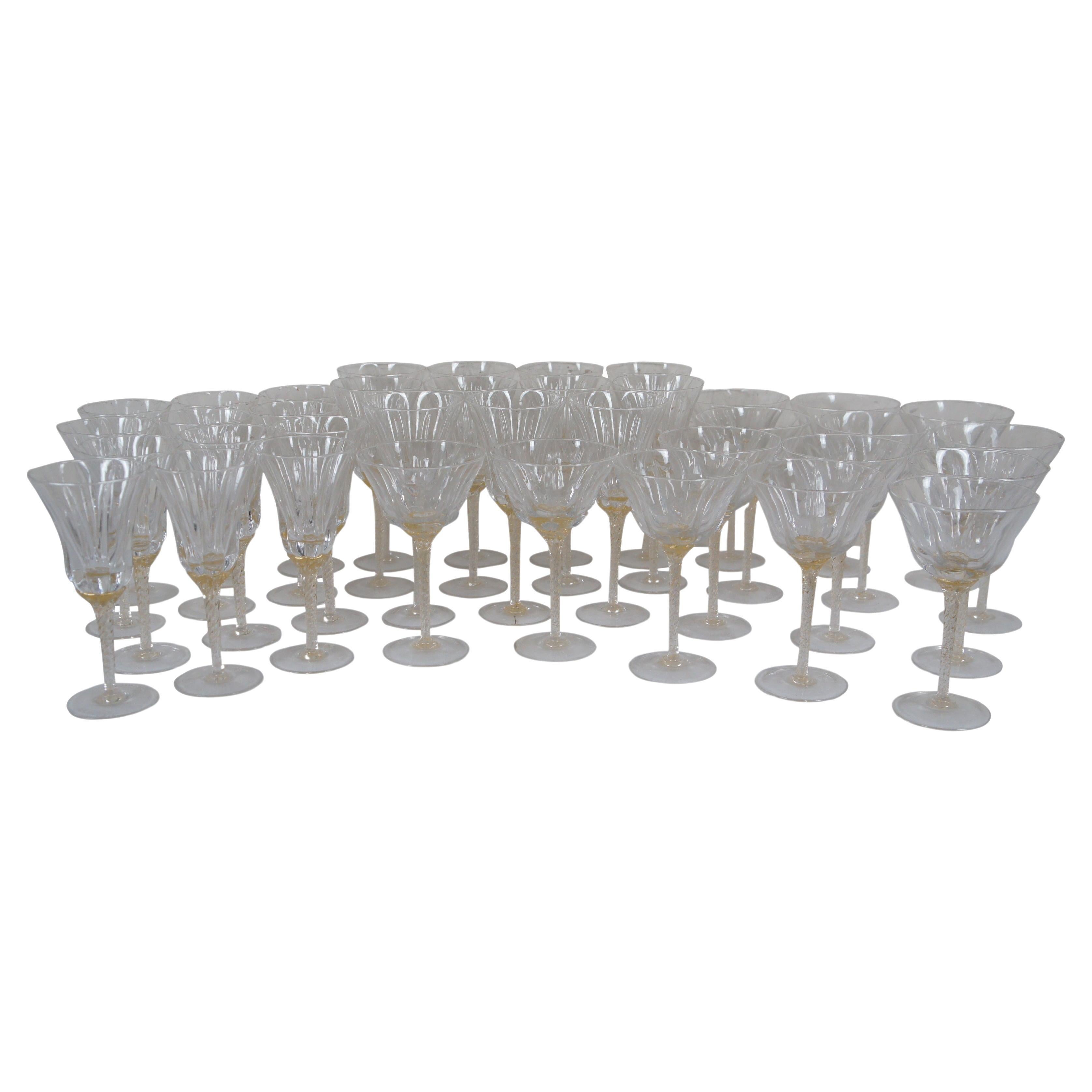 37 Bicchieri da cocktail con stelo ritorto in oro veneziano italiano in vendita