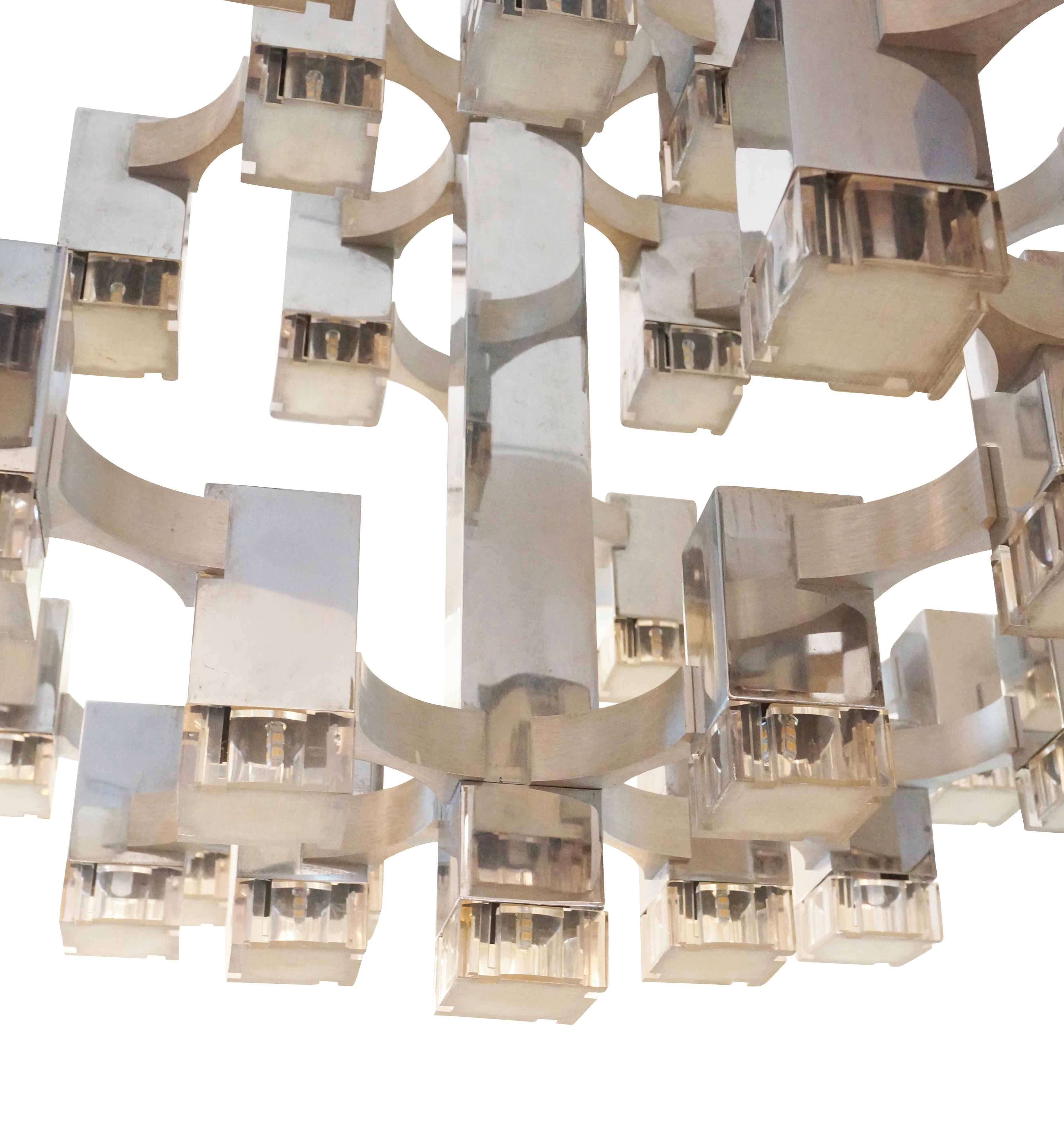 37 Light Chandelier by Sciolari, Italy 1970s For Sale 3