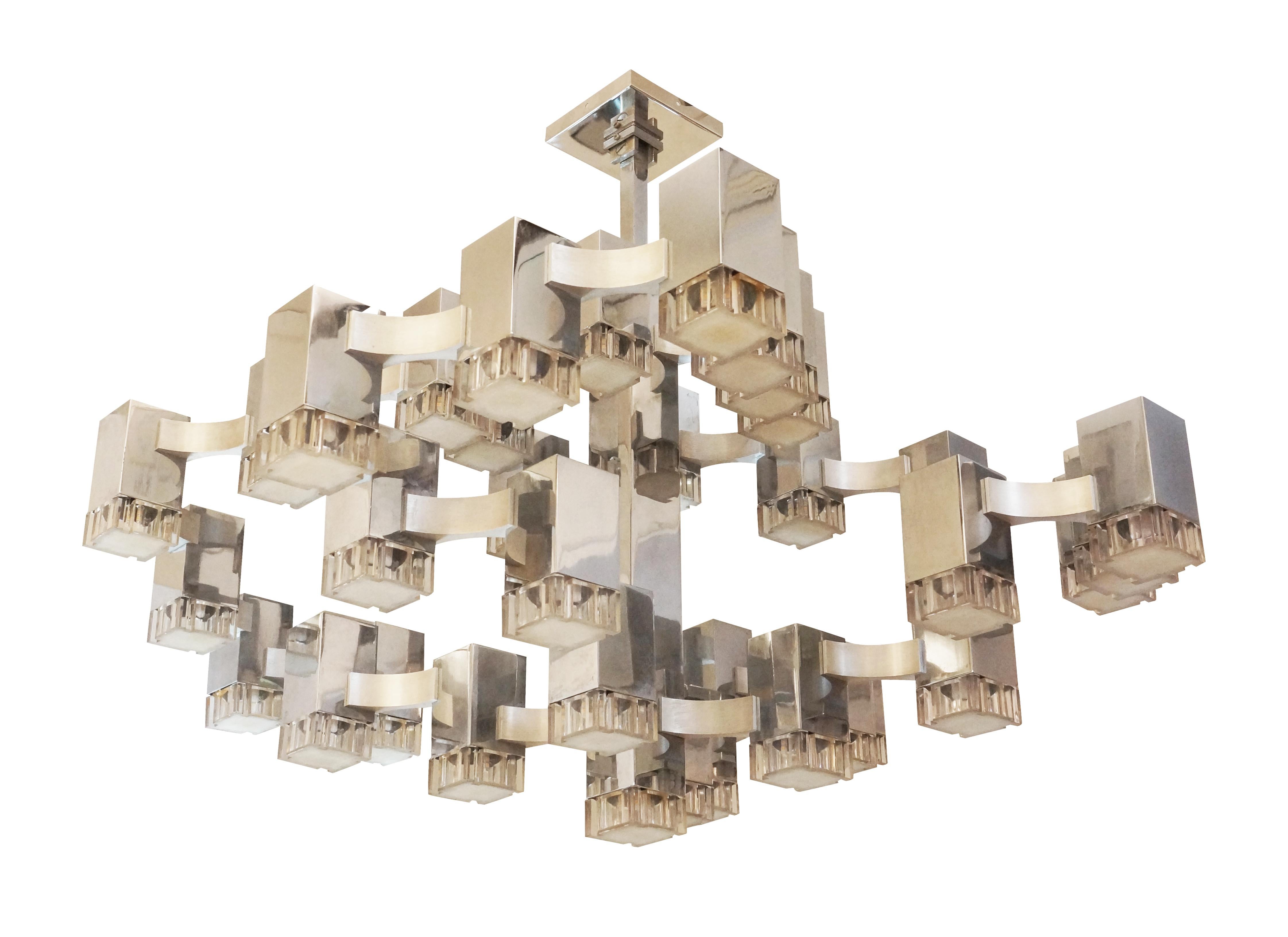 37 Light Chandelier by Sciolari, Italy 1970s For Sale 1