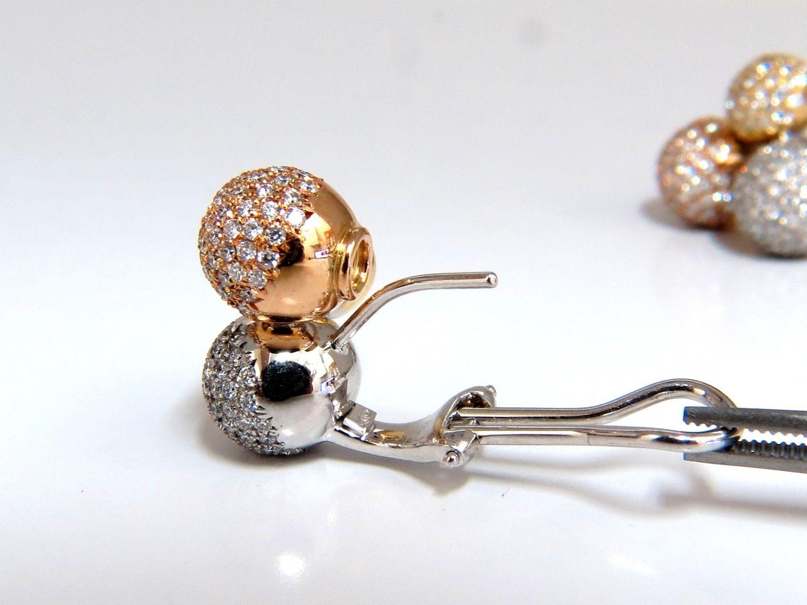 Femenino o masculino Pendientes de clip con bolas de diamantes en racimo de 3,70 quilates 18 quilates en venta