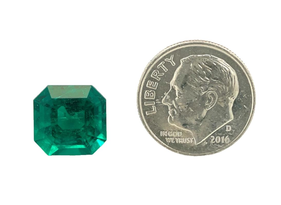 3,70 Karat kolumbianischer Smaragd, nicht gefasster, loser Edelstein, GIA zertifiziert im Angebot 3
