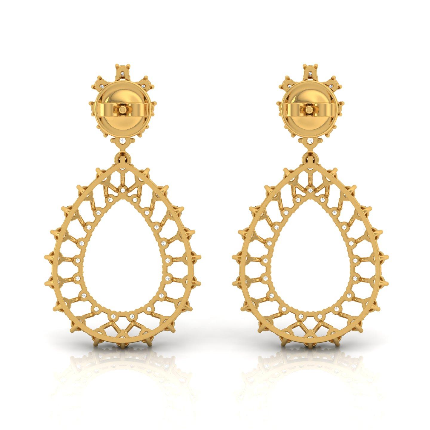 Round Cut 3.70 Carat Diamond Dangle Earrings 18 Karat Yellow Gold Handmade Fine Jewelry For Sale