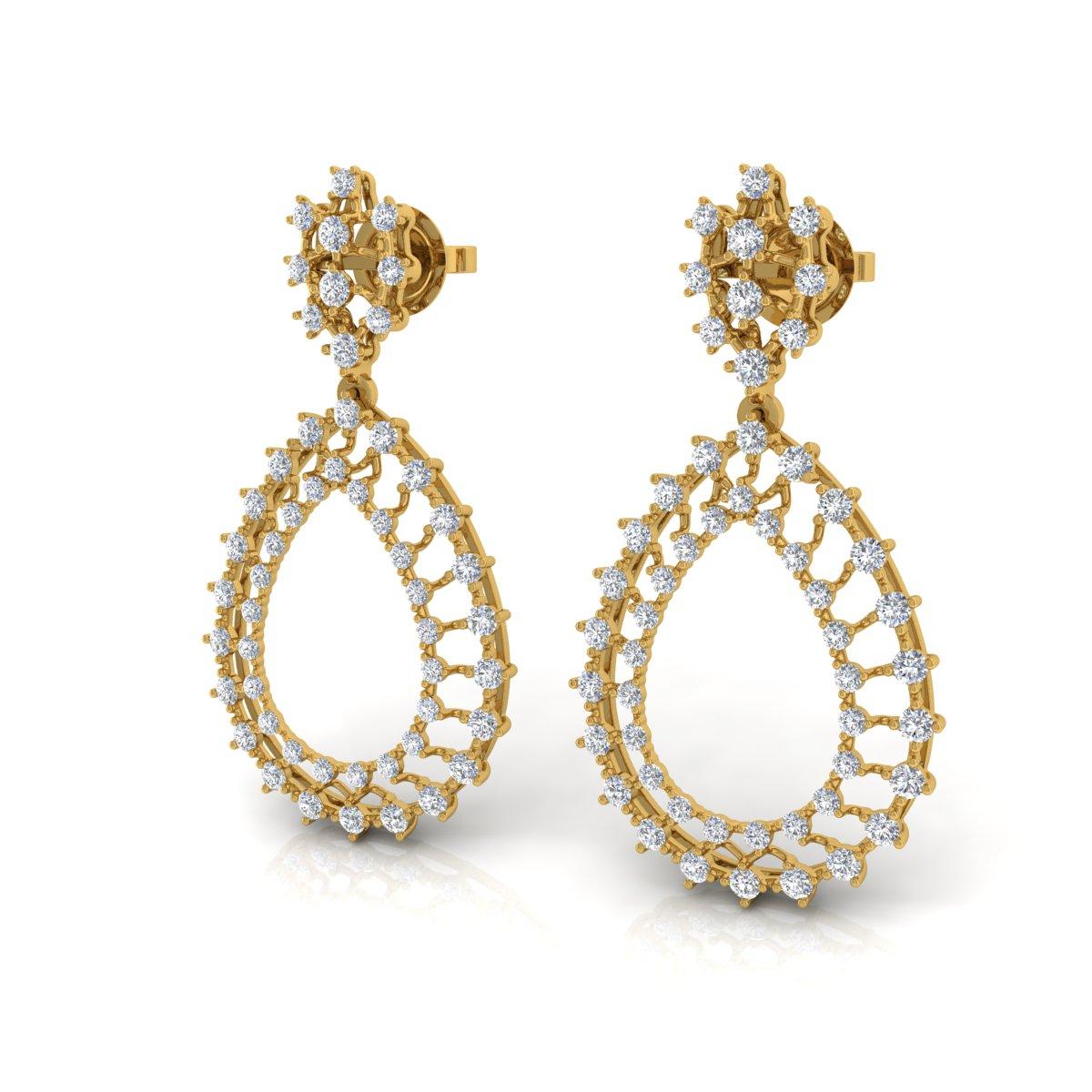 Women's 3.70 Carat Diamond Dangle Earrings 18 Karat Yellow Gold Handmade Fine Jewelry For Sale