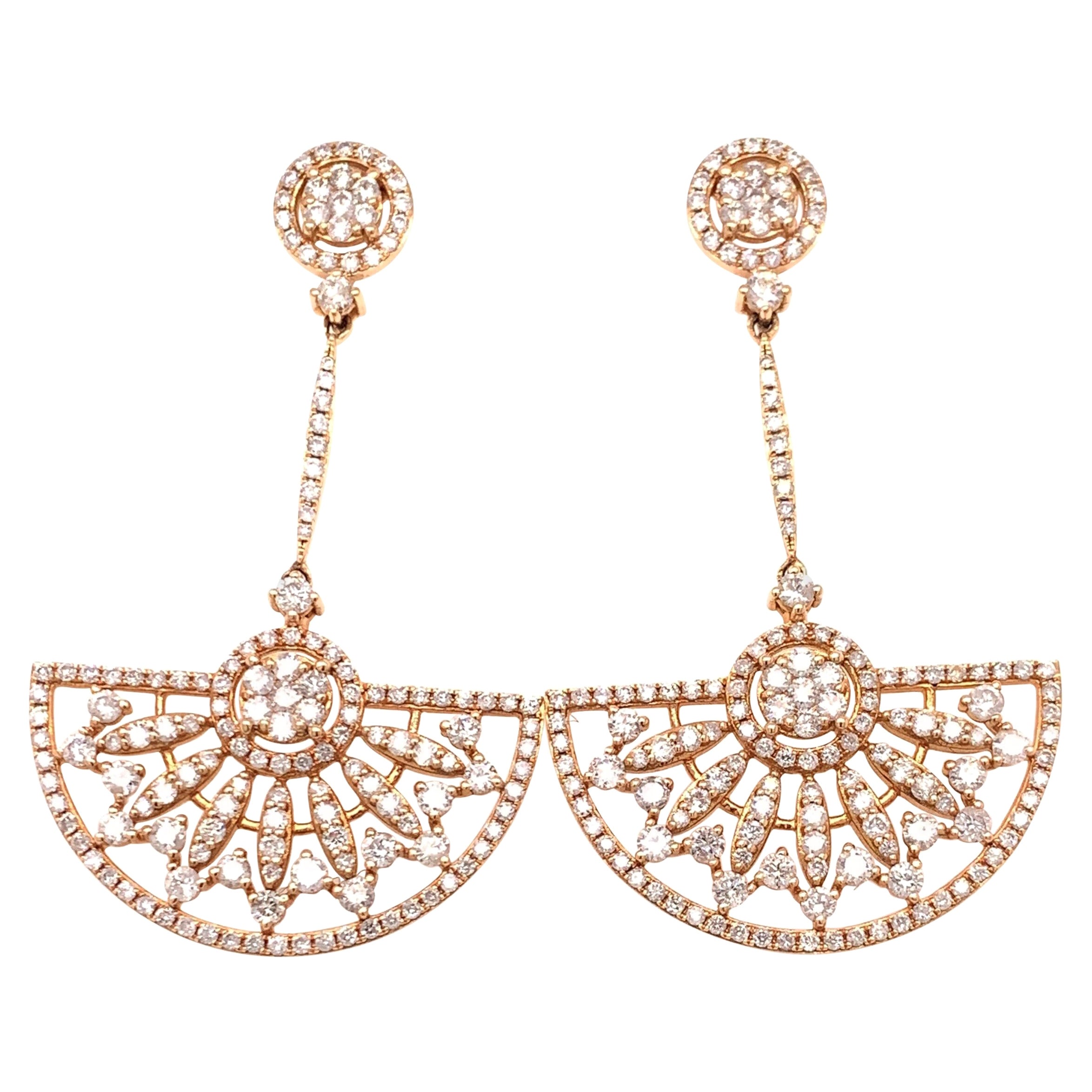 Pendants d'oreilles en diamants de 3,70 carats en vente