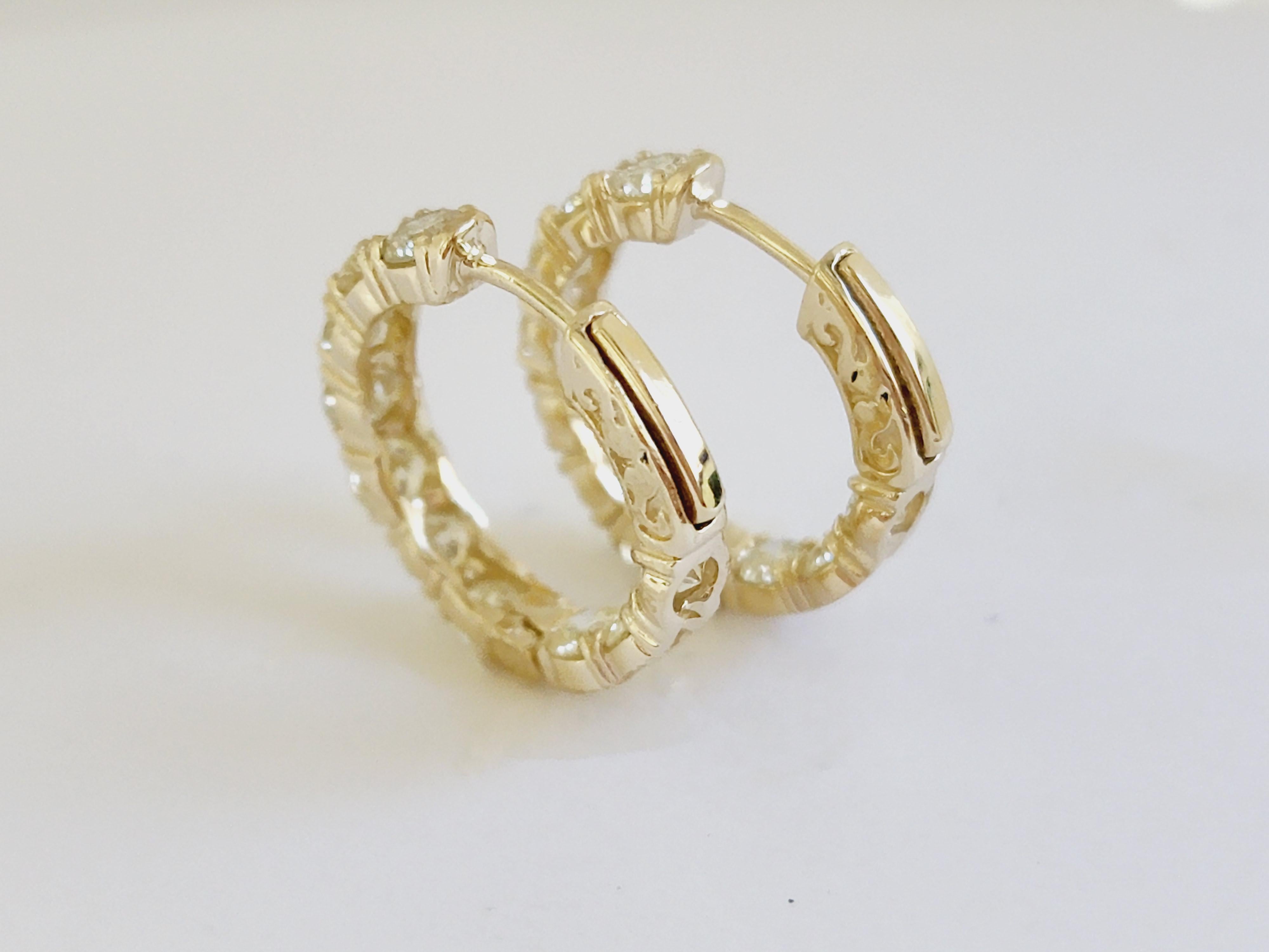 Women's 3.70 Carat Diamond Huggie Hoops Earrings 14 Karat Yellow Gold For Sale
