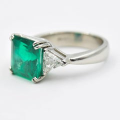 3.70 Carat Emerald & Diamond Ring in Platinum with Trillion Cut Sides