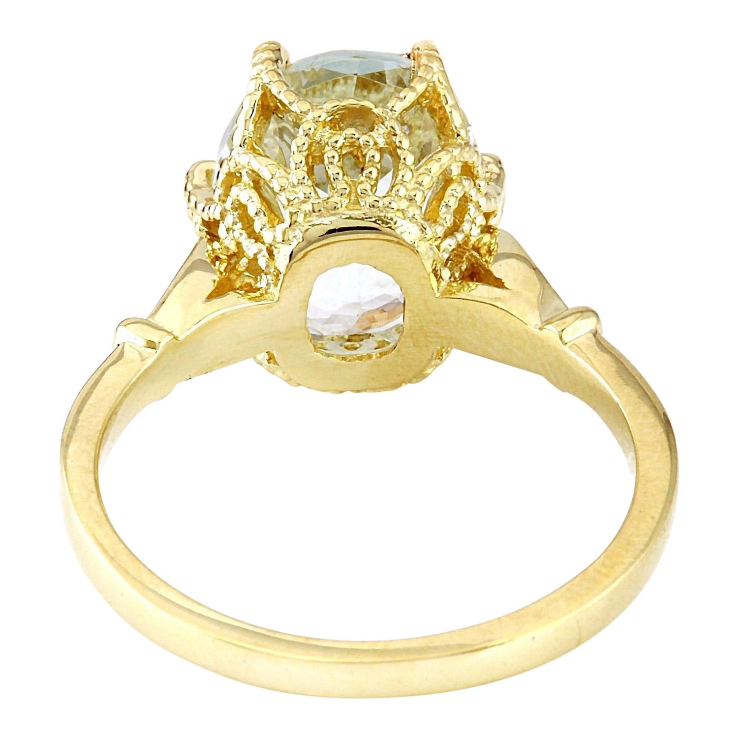 Taille ovale Bague aigue-marine diamantée en or jaune massif 14 carats  en vente