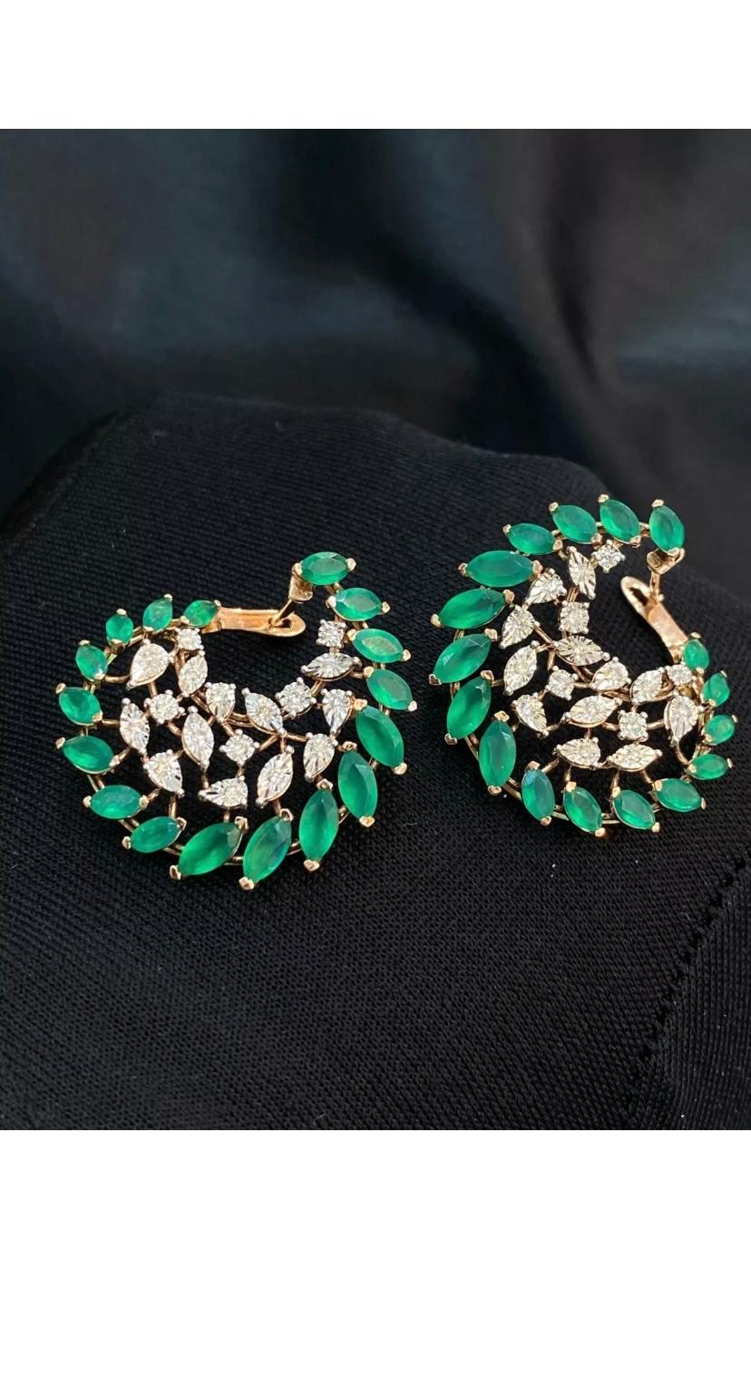 3.70 Carat Natural Emeralds Diamonds Rosè Gold Earrings For Sale 5