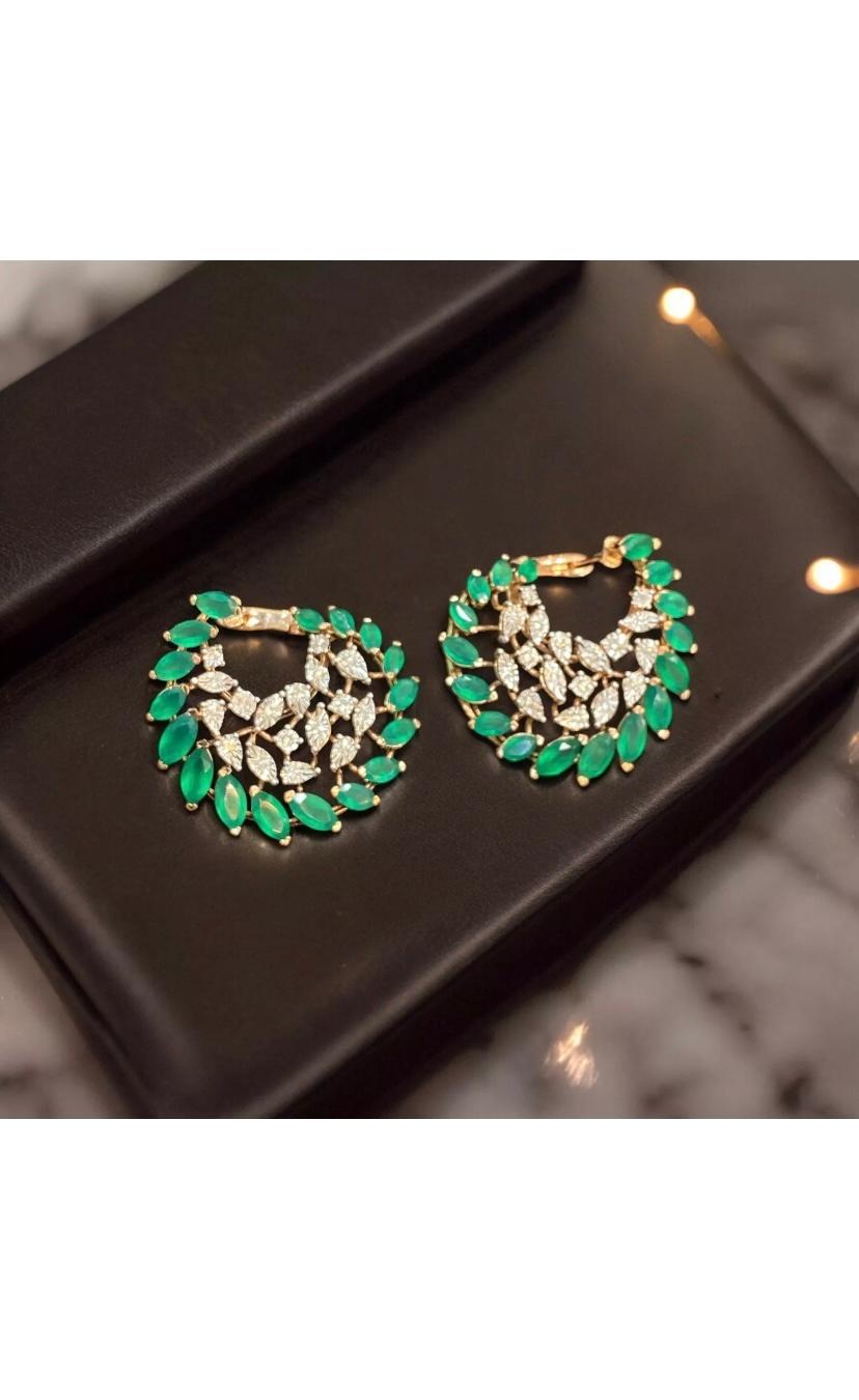 Marquise Cut 3.70 Carat Natural Emeralds Diamonds Rosè Gold Earrings For Sale