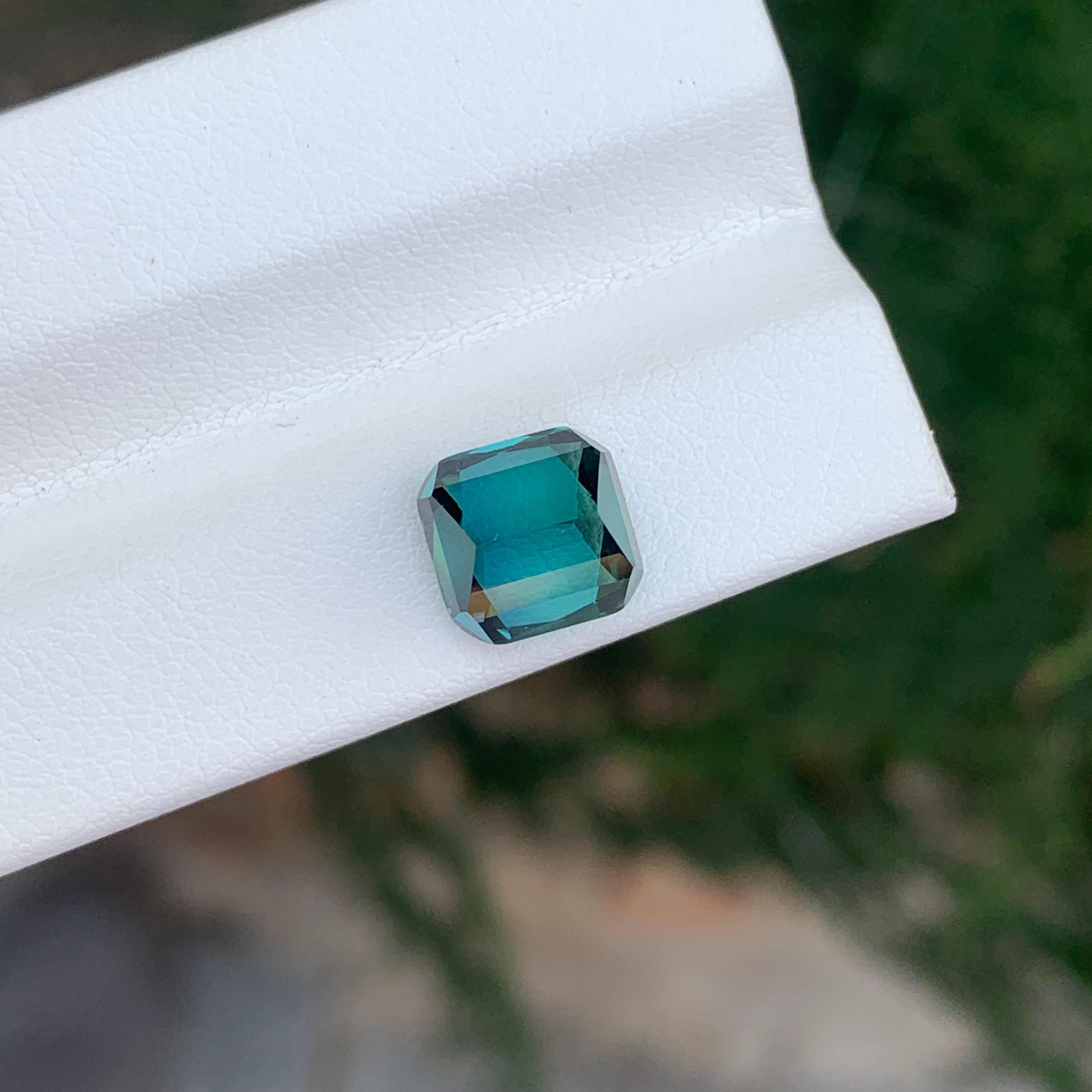 3.70 Carat Natural Loose Green Blue Tourmaline Cushion Shape Gemstone In New Condition For Sale In Peshawar, PK