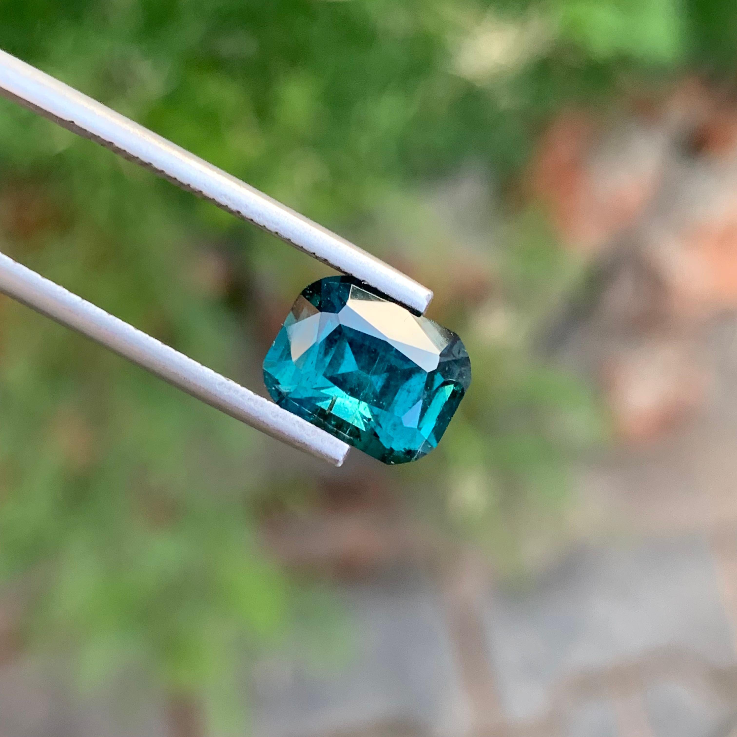 Tourmaline bleue en forme de coussin de 3.70 carat pour bijoux Neuf - En vente à Peshawar, PK