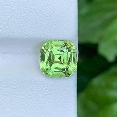 3.70 carati di tormalina verde chiaro naturale sfusa con taglio a cuscino Gemma afgana