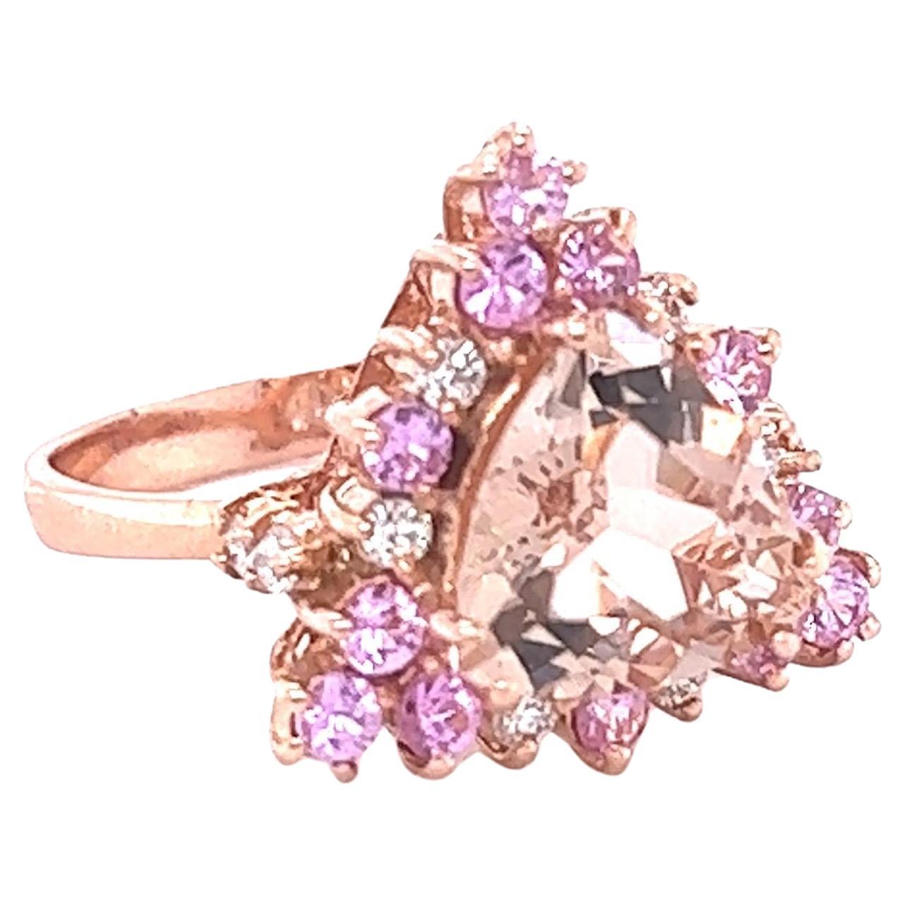 Contemporain Bague cocktail en or rose avec diamant et Morganite naturelle de 3,70 carats en vente