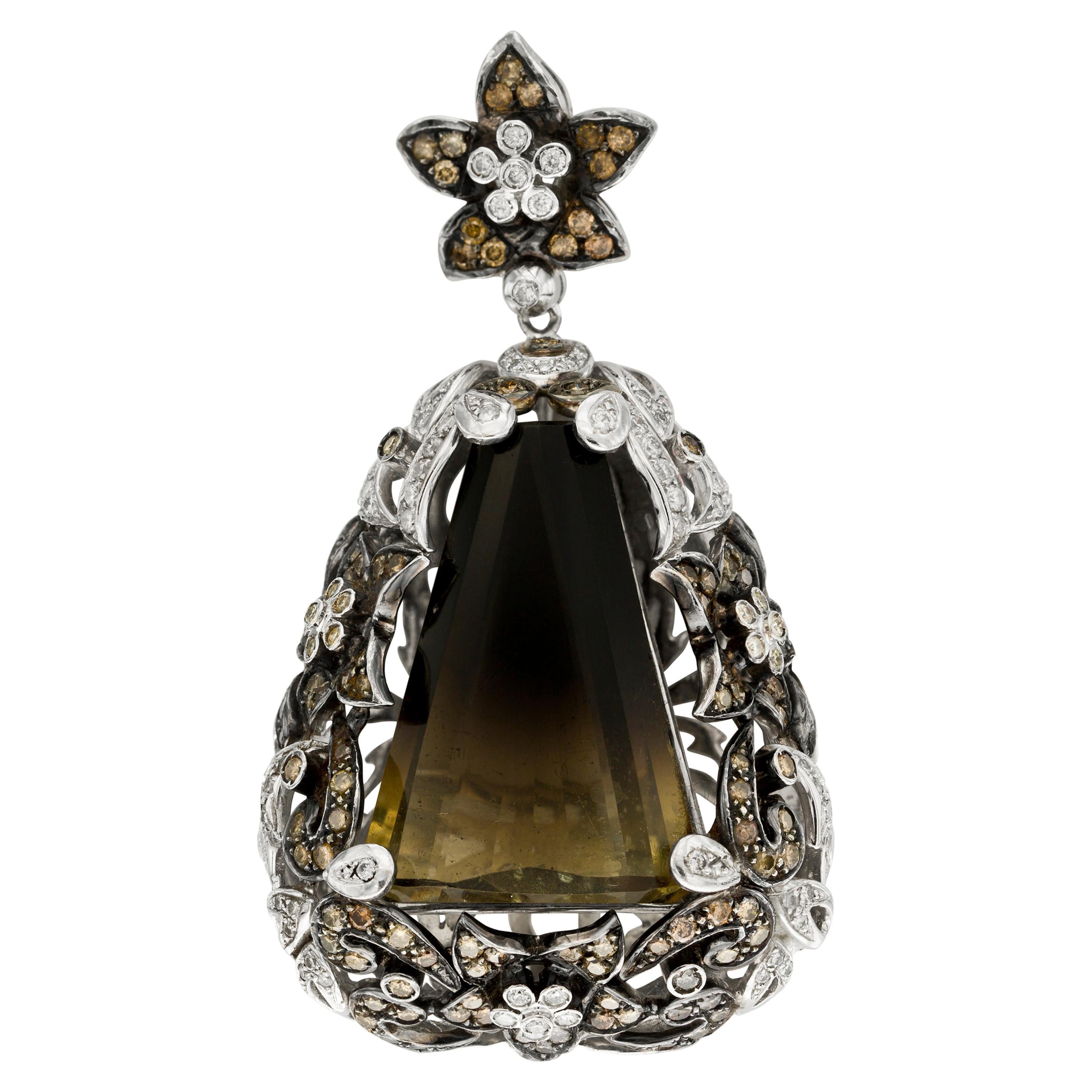 3.70 Carat Round Diamond Flower Geometric Champagne Pendant 18 Karat White Gold For Sale