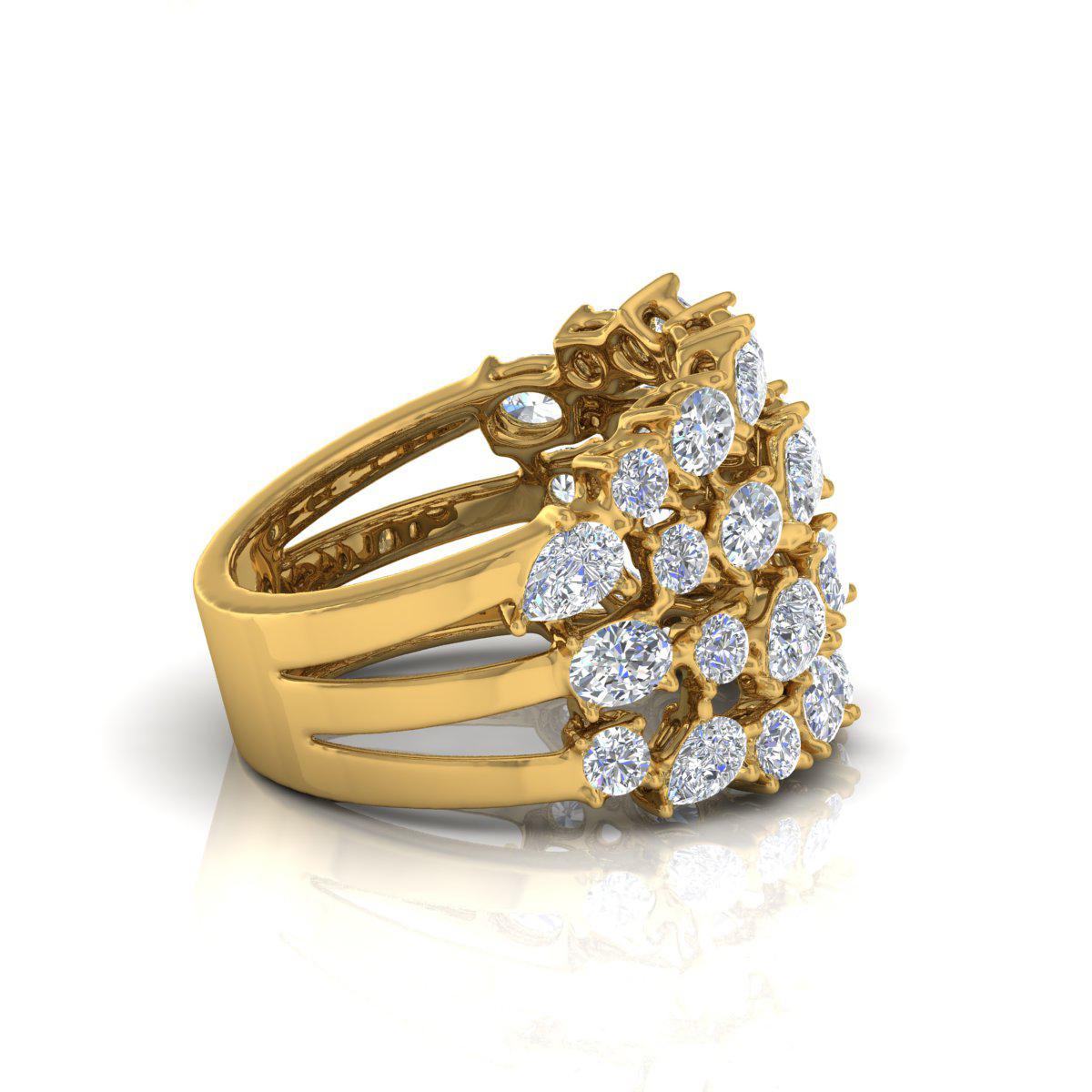 Modern 3.70 Carat SI Clarity HI Color Multi Shape Diamond Yellow Gold Cocktail Ring For Sale