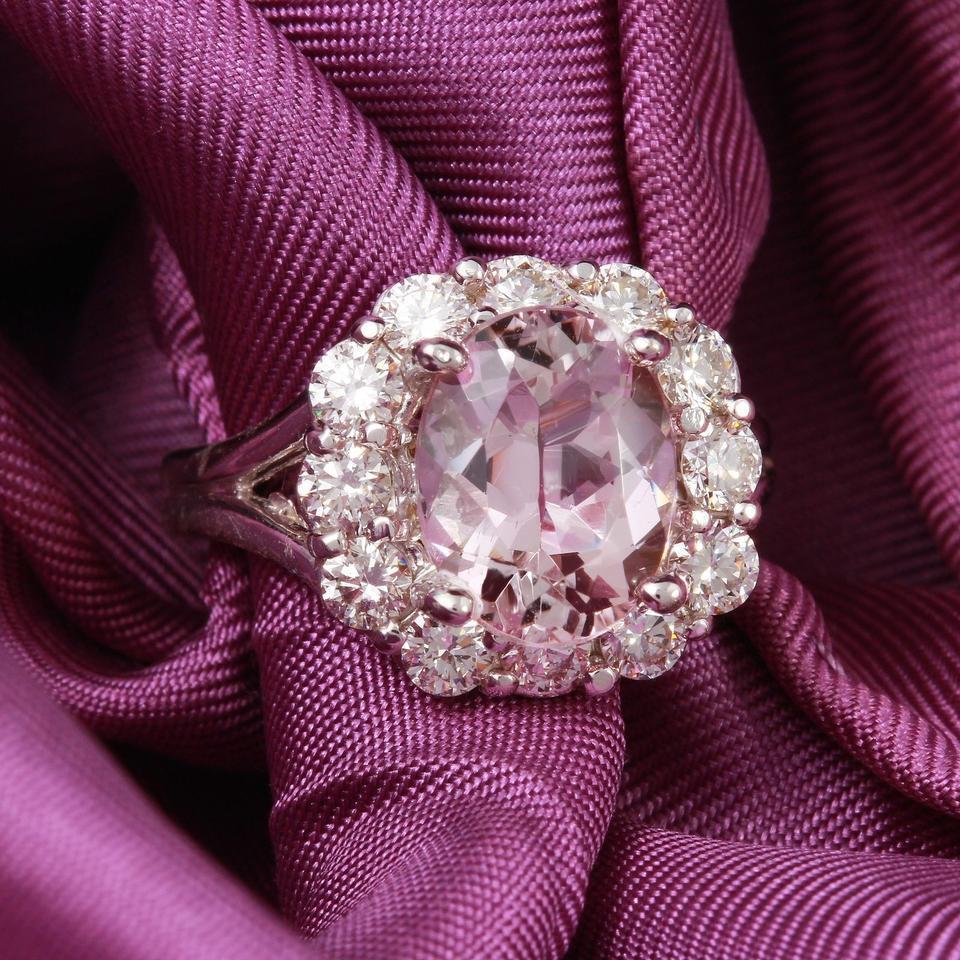 3.70 Carat Exquisite Natural Morganite and Diamond 14K Solid White Gold Ring For Sale 2