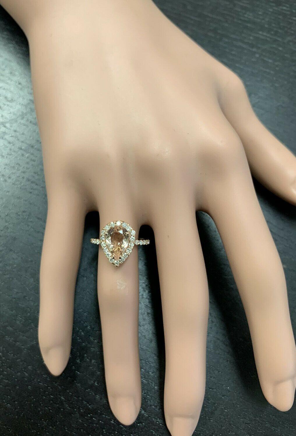 Women's 3.70 Carat Natural Morganite and Diamond 18 Karat Solid Rose Gold Ring For Sale