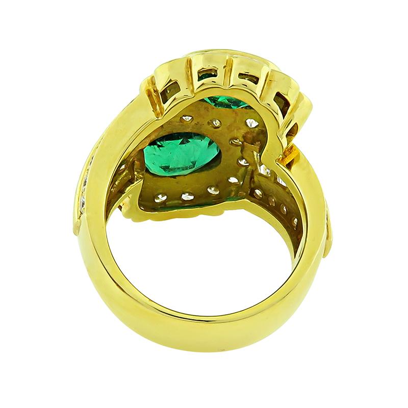 3.70ct Emerald 3.41ct Diamond Gold Ring In Good Condition For Sale In New York, NY