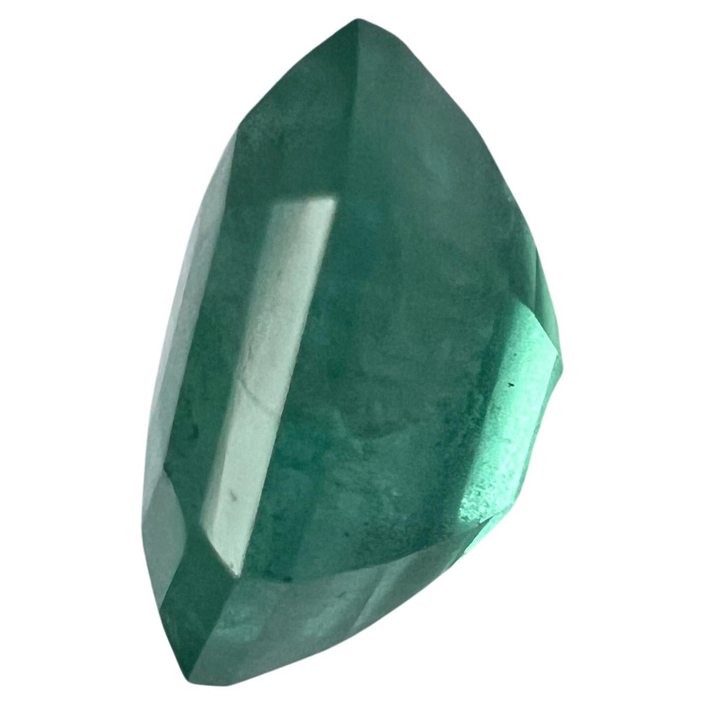 Gema Esmeralda Natural No Aceitada Octágono de 3,70ct en venta 2