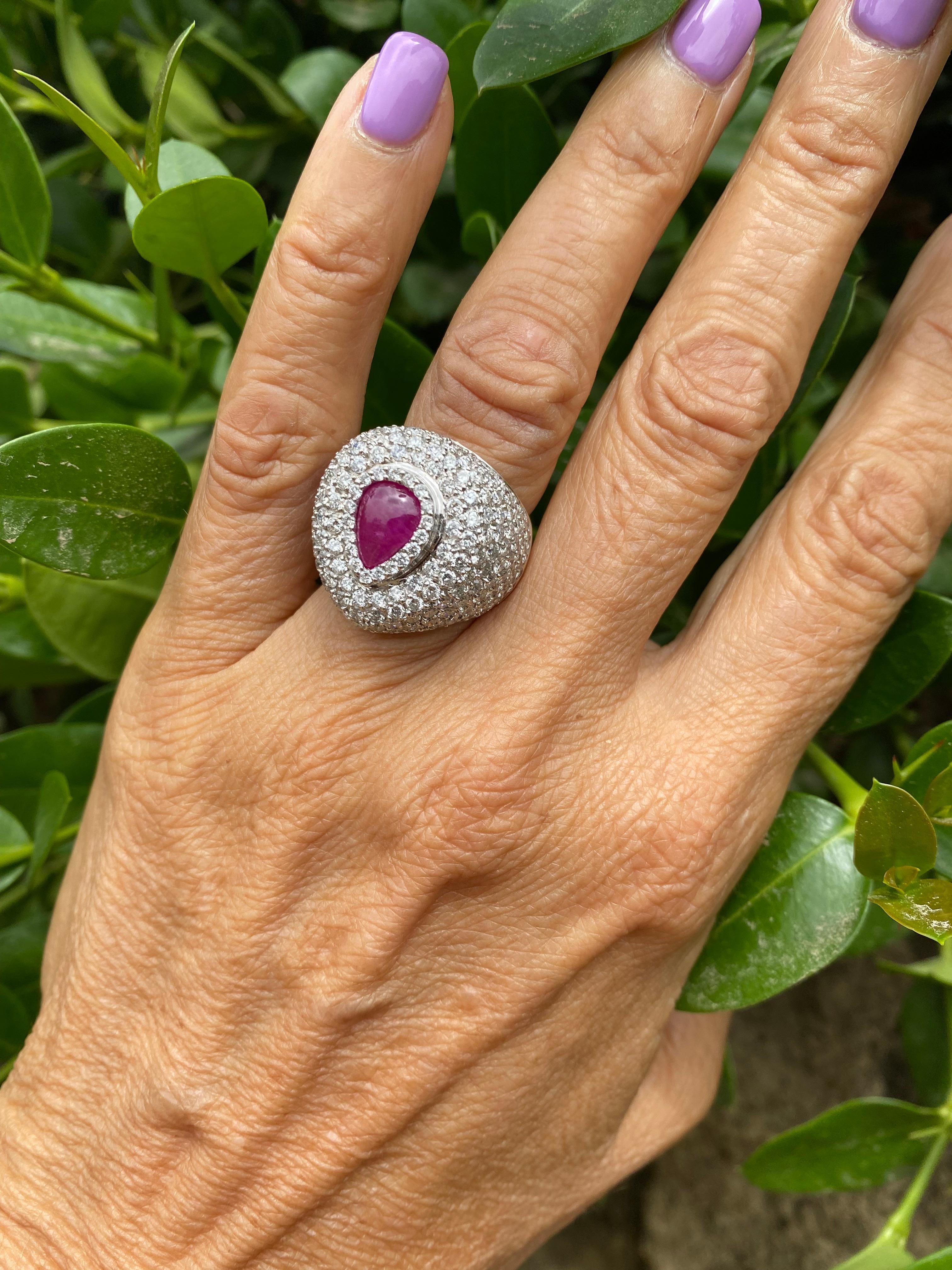 3.71 Carat Ruby and 8 Carat Diamond Dome Ring 18 Karat White Gold In Excellent Condition For Sale In Laguna Hills, CA
