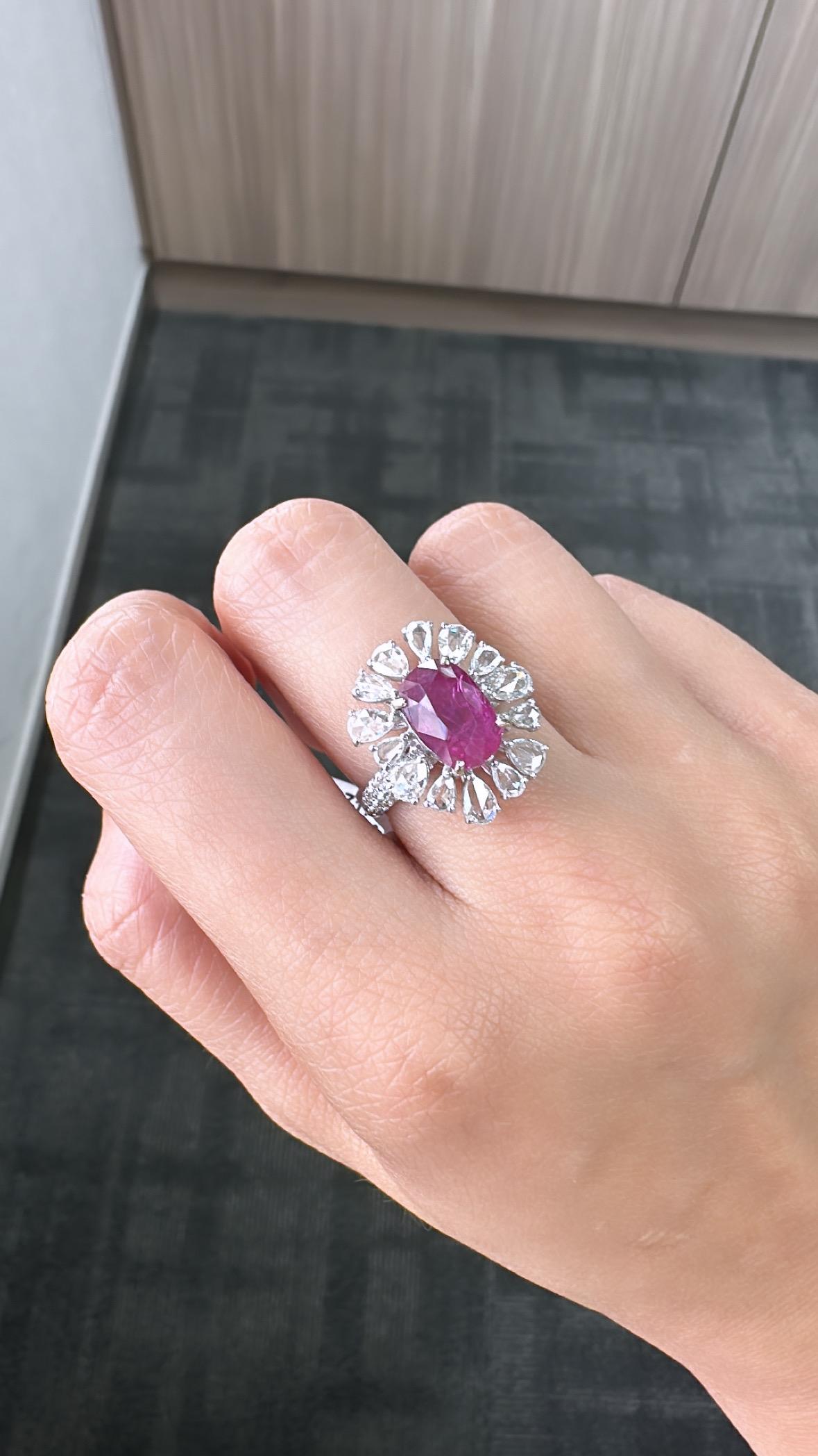 3.71 carats un-heat Burmese Ruby & Rose Cut Diamonds Engagement Ring For Sale 2