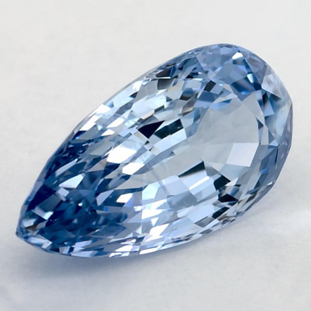 Una pietra natale di settembre molto preziosa con un delizioso colore blu. Si ritiene che portino fortuna e fortuna alla vita.

Esplora la vivace collezione di smeraldi, rubini e zaffiri nel nostro negozio, disponibili come gemme sciolte e