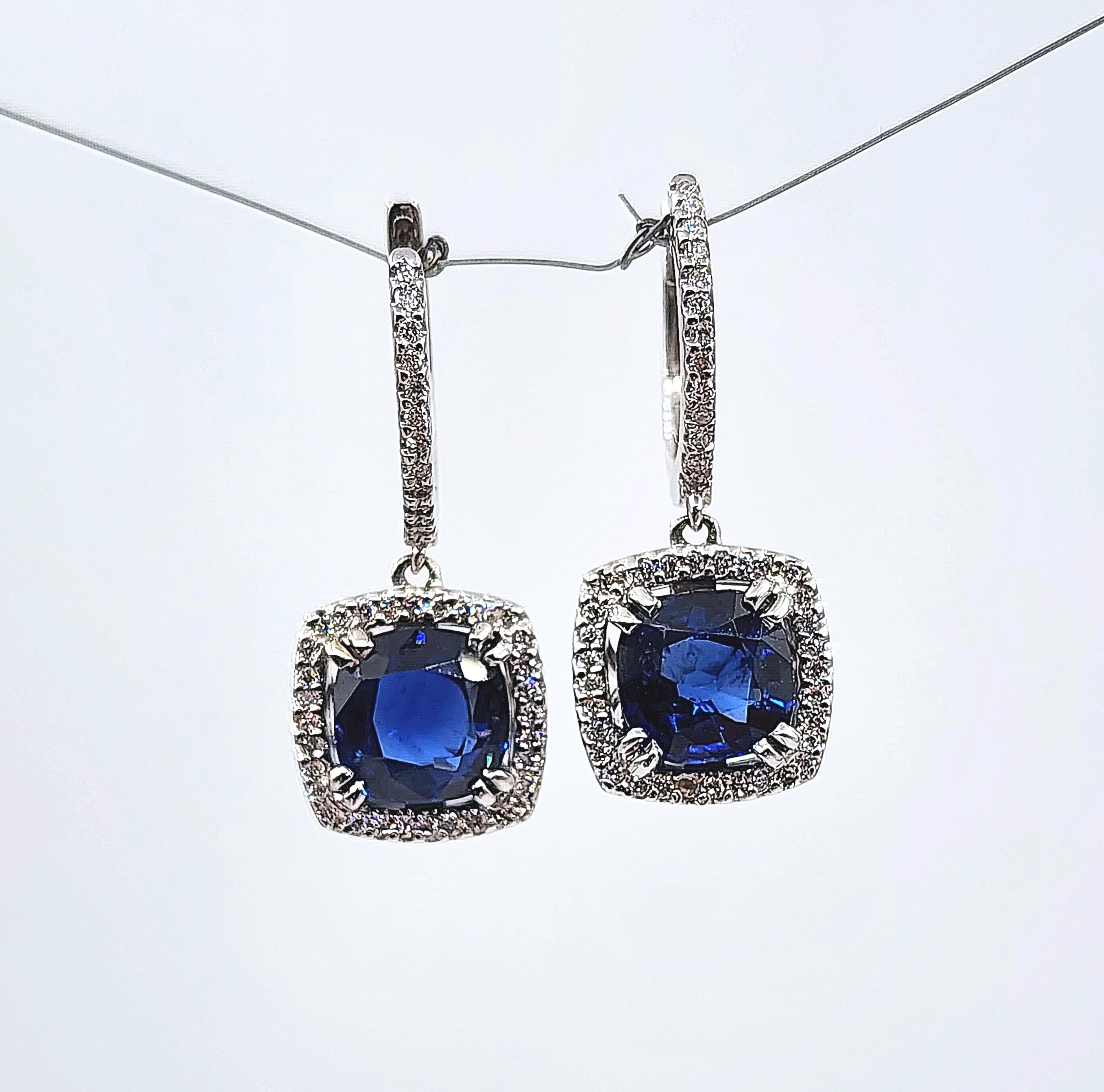 3.71 ct Natural Sapphire & Diamond Earrings For Sale 4