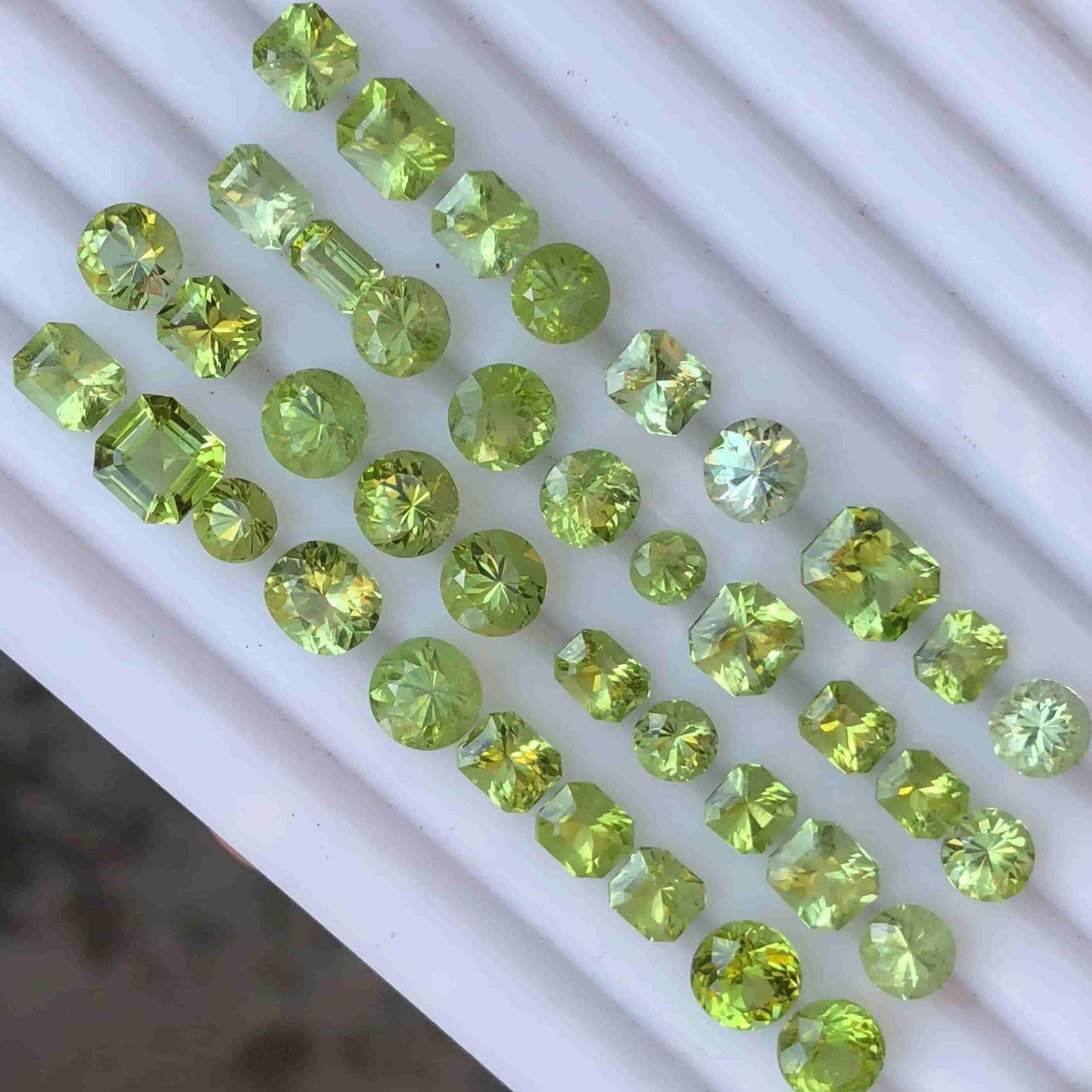 Gemstone Name	Small Size Natural Loose Peridot Batch
Weight	37.10 carats
Weight Range	0.50 to 1.75 carats
Treatment	None
Locality	Pakistan
Clarity	SI to Eye clean
Shape	Custom Cuts




Discover the enchanting allure of our 37.10-carat small-sized
