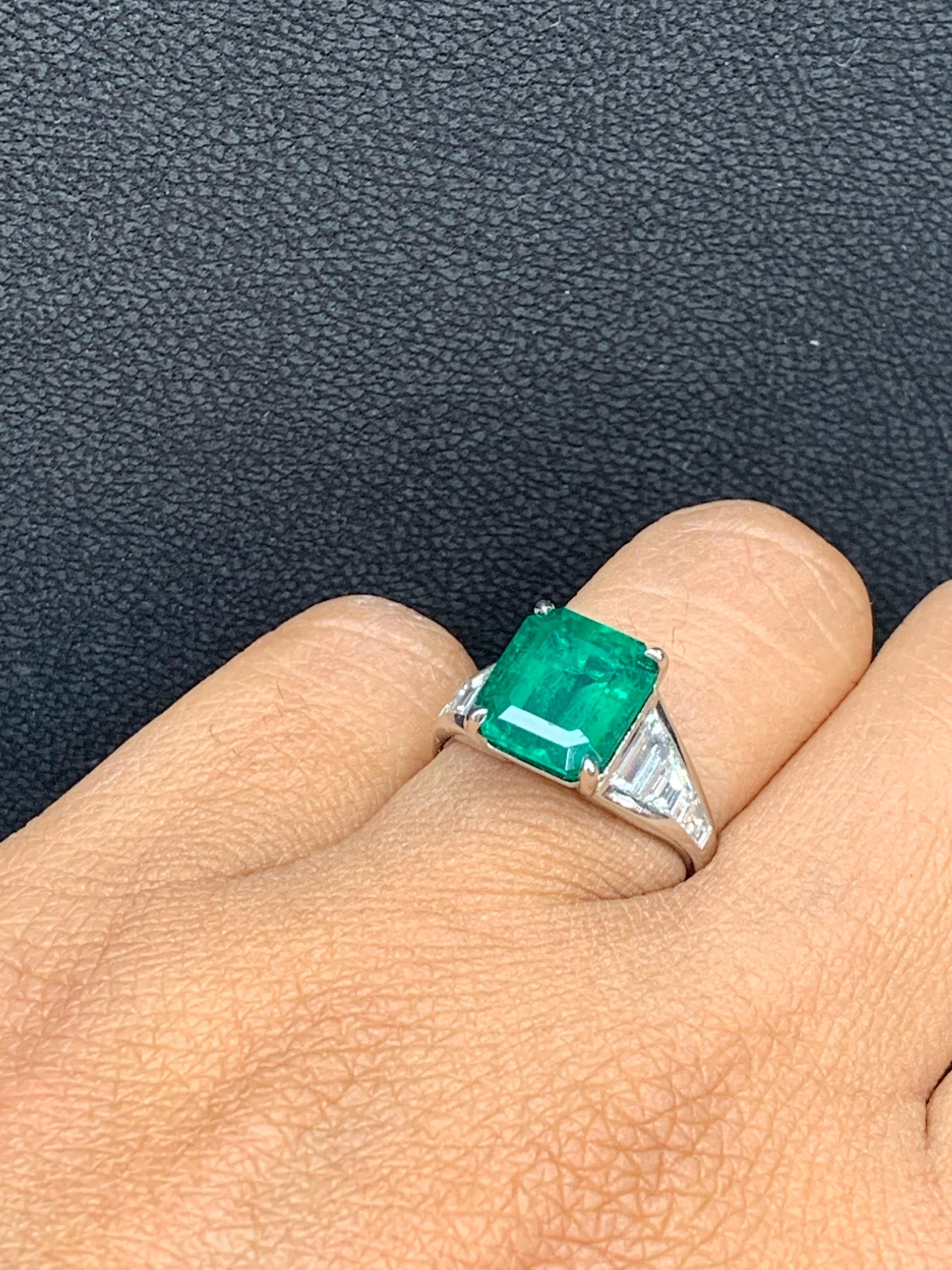 3.72 Carat Emerald Cut Emerald and Diamond Engagement Ring in Platinum For Sale 11