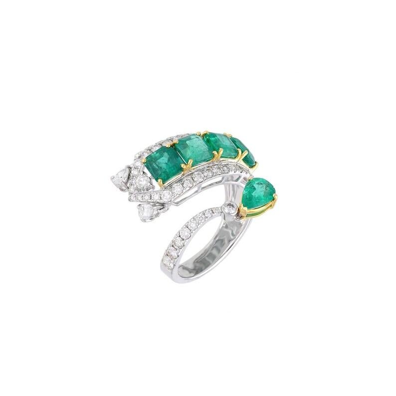 Contemporary 3.72 Cts Natural Emerald Art Deco Ring 18k Gold diamond ring