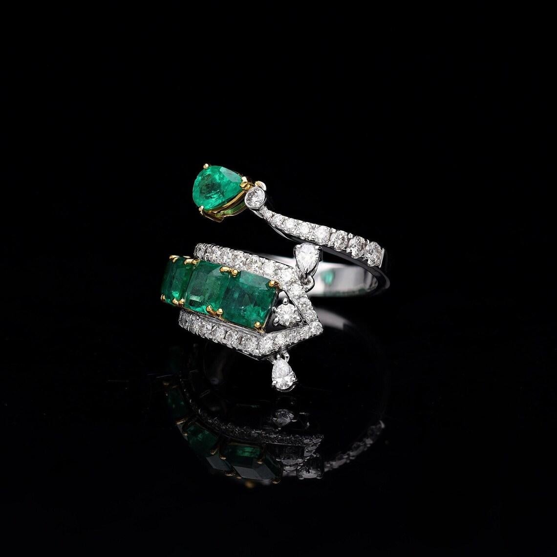 3.72 Cts Natural Emerald Art Deco Ring 18k Gold diamond ring 2