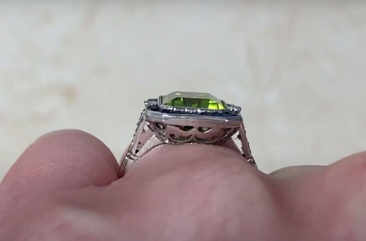 3.72ct Emerald Cut Peridot Cocktail Ring, Sapphire Halo, Platinum For Sale 3