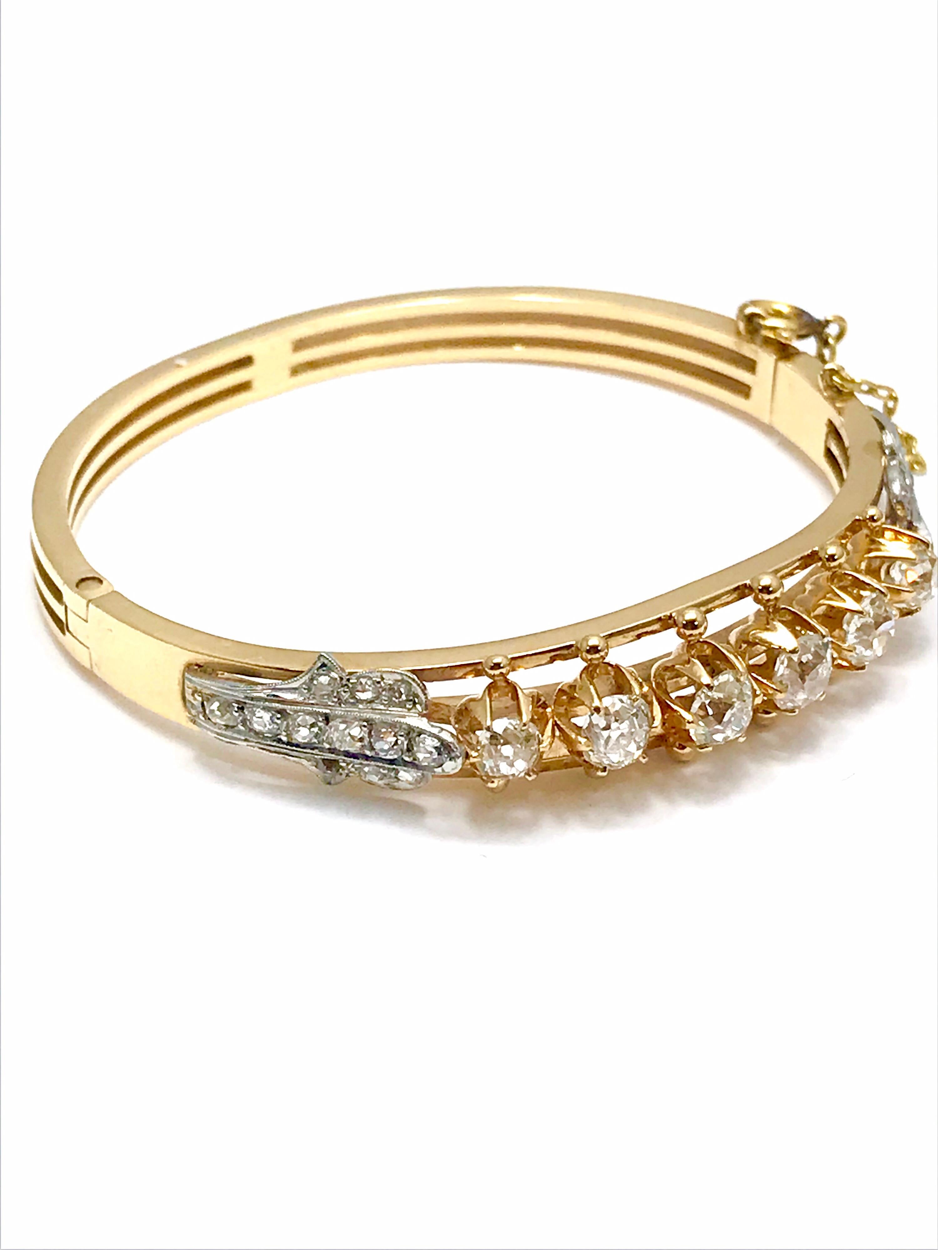 Women's or Men's 3.72 Carat Old Mine Cut and Rose Cut Diamond Yellow Gold Bangle Bracelet