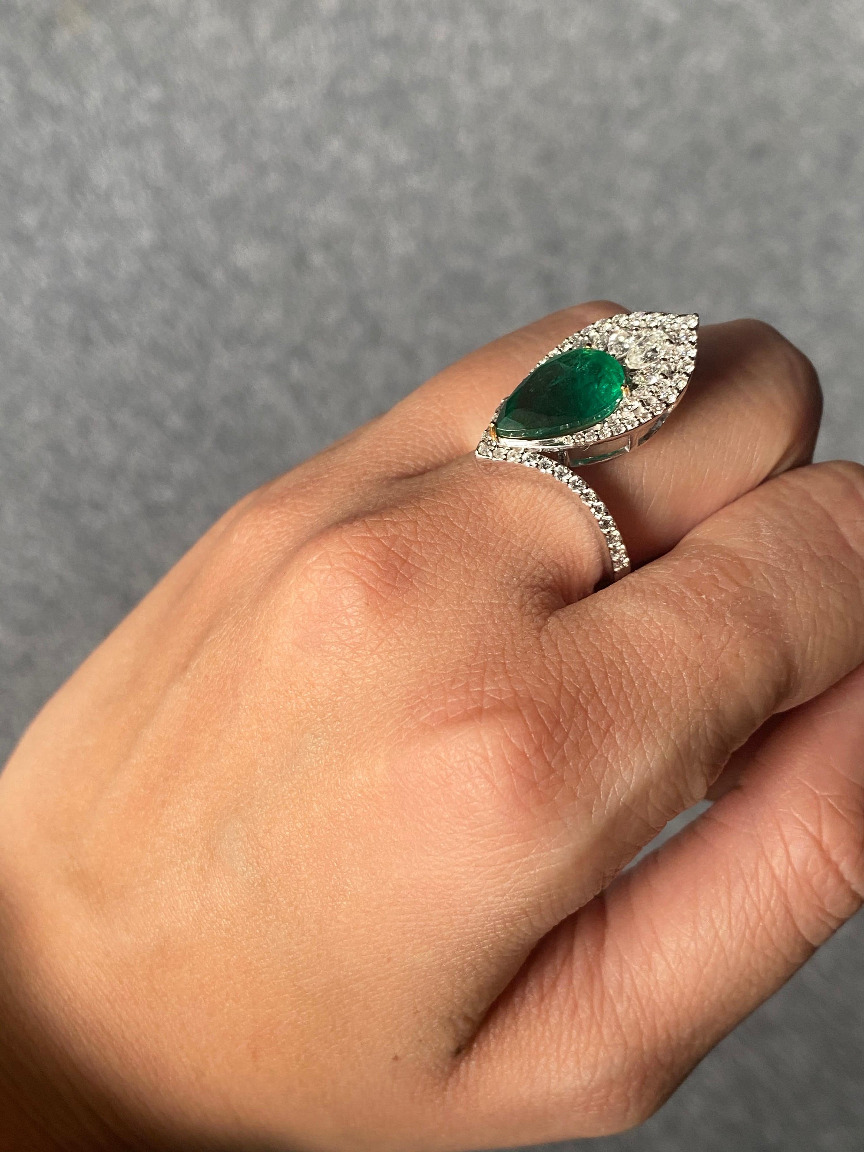 Women's 3.73 Carat Pear Shape Emerald and Diamond Cocktail Ring For Sale
