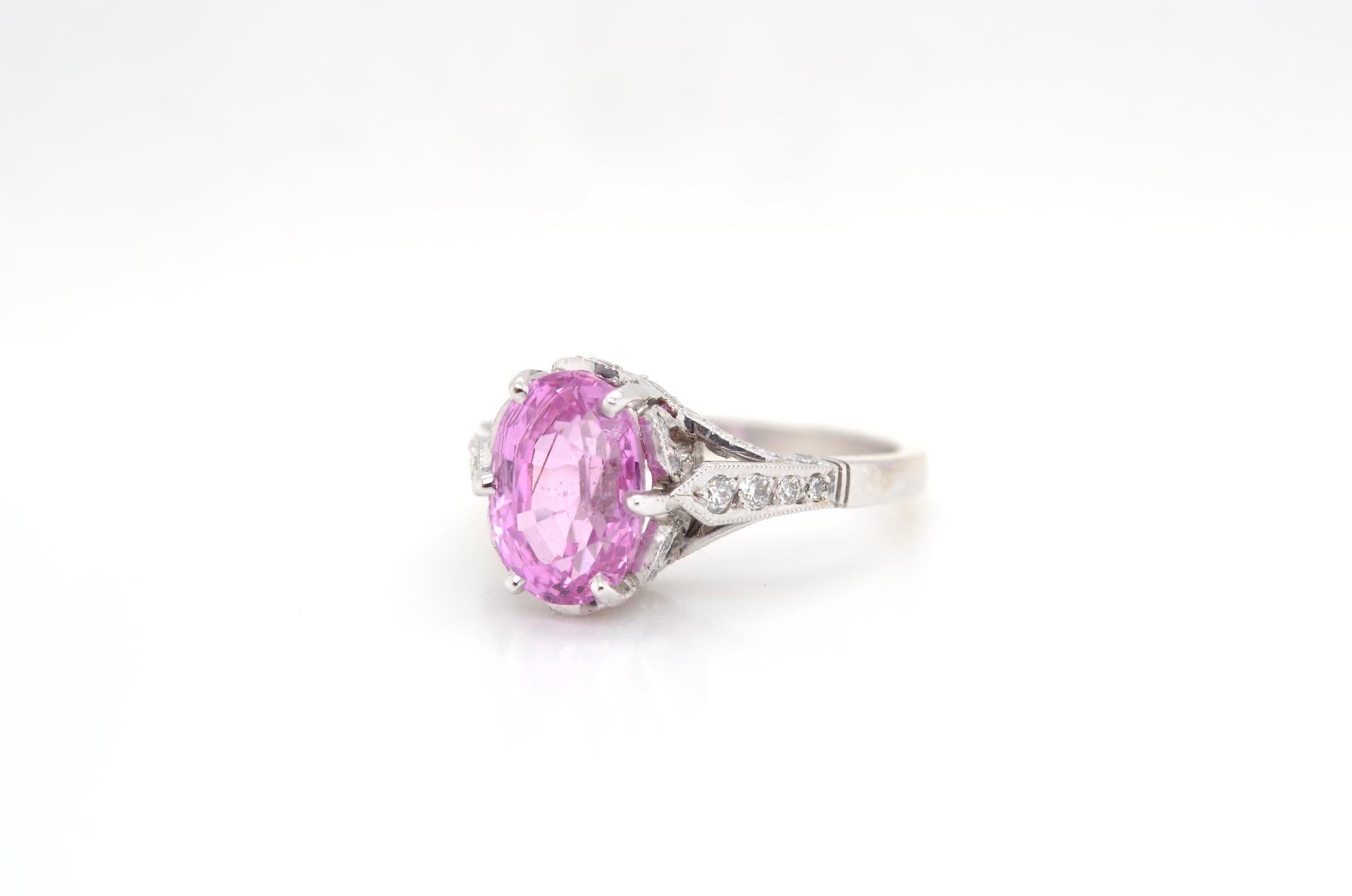  Ring mit 3,73 Karat rosa Saphiren und Diamanten im Zustand „Gut“ im Angebot in PARIS, FR