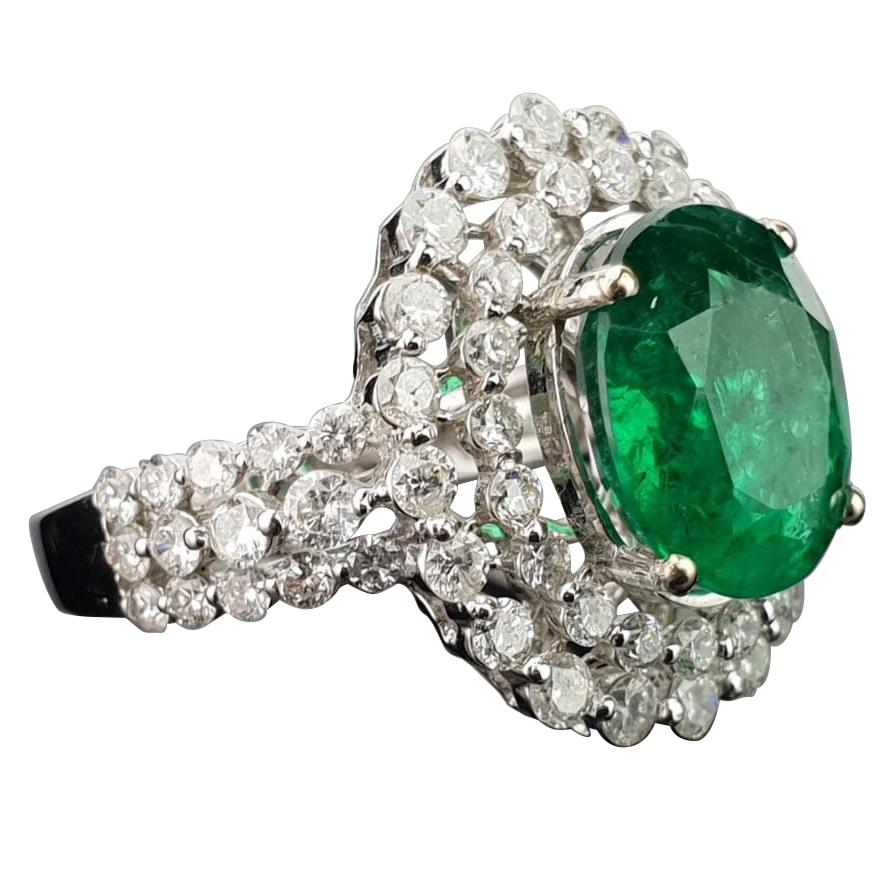 3.74 Carat Emerald and Diamond 18 Karat Gold Cocktail Ring For Sale
