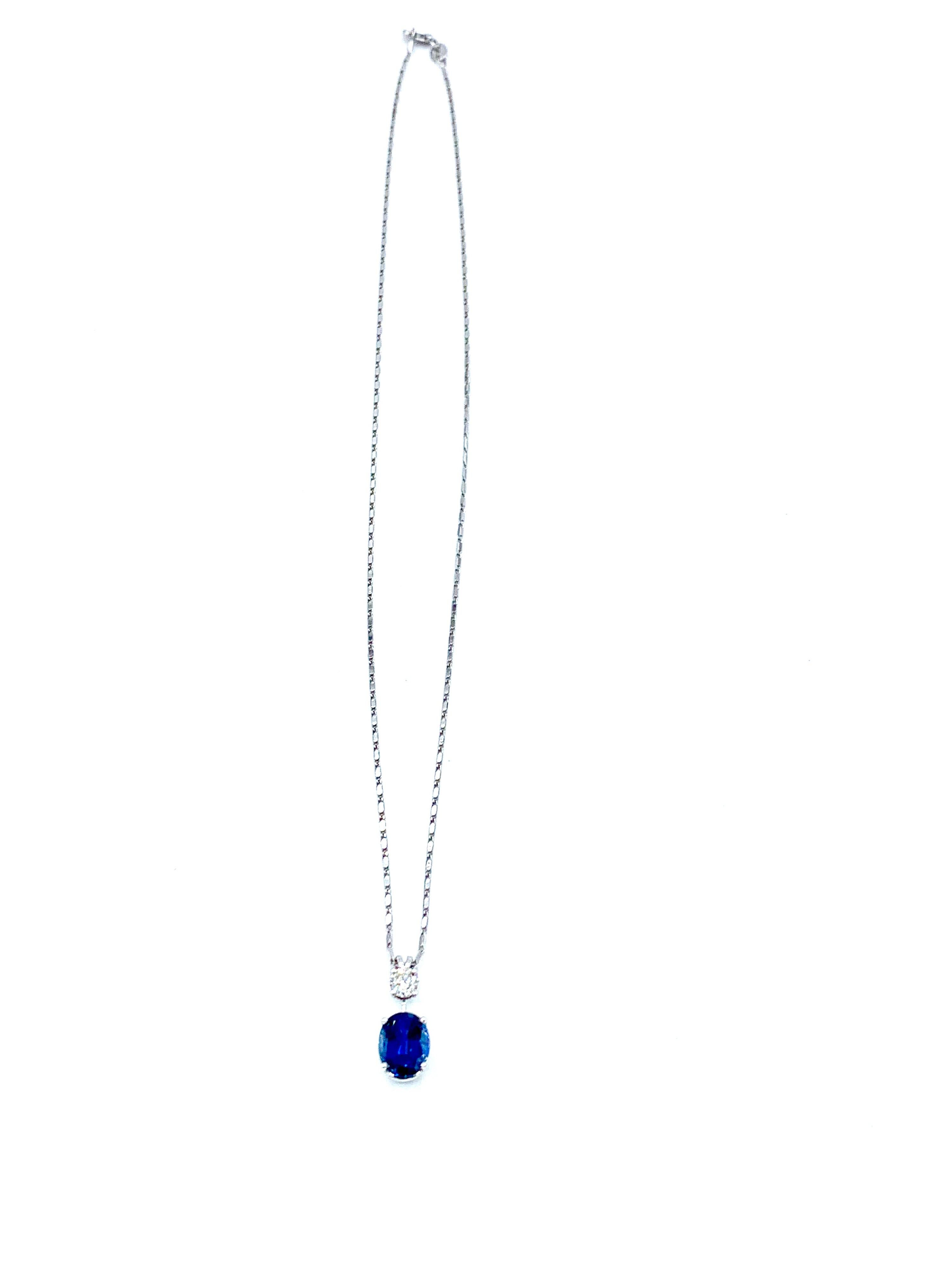Modern 3.74 Carat No Heat Oval Sapphire and Round Brilliant Diamond Pendant Necklace