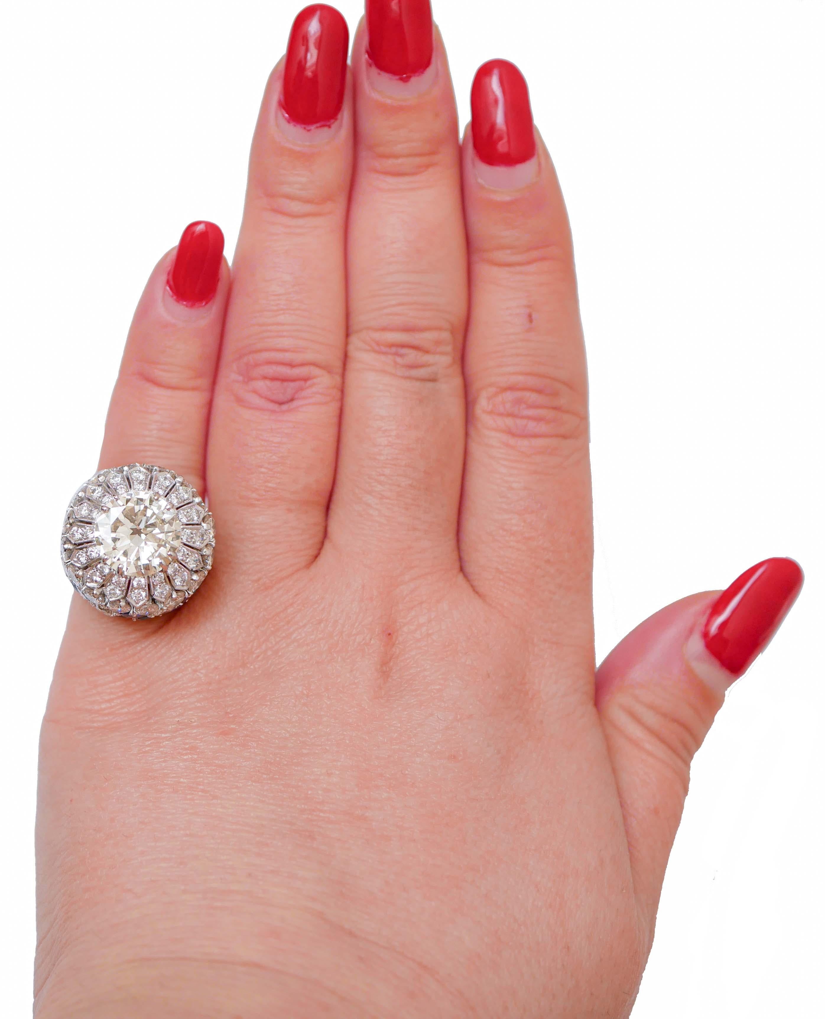 Mixed Cut 3.74 Carats Diamond, Sapphires, Diamonds, 18 Karat White Gold Ring. For Sale
