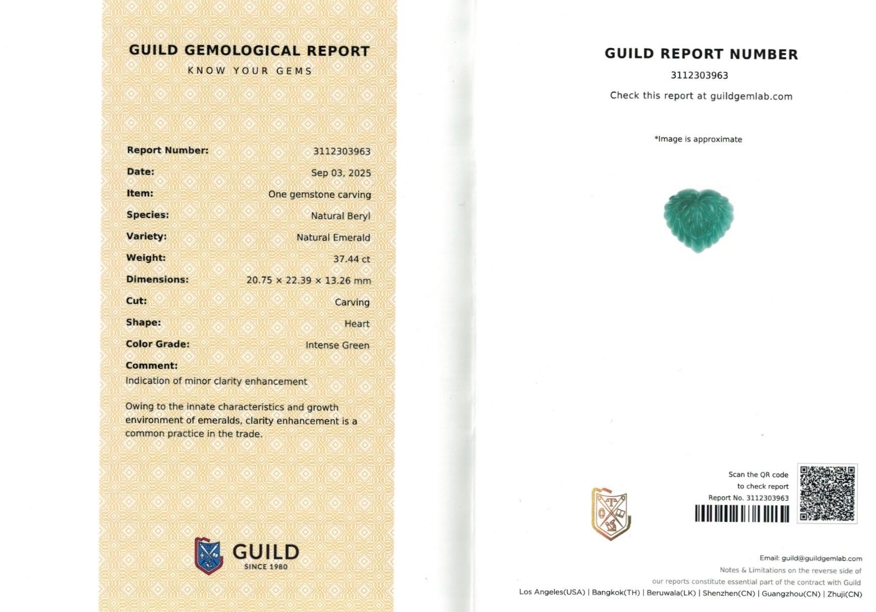 37.44 Ct Guild Zertifikat Natürlicher Smaragd Schnitzerei Intensive grüne Farbe im Angebot 4