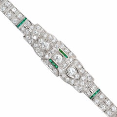 Pulsera Art Decó de platino con esmeralda y diamantes de 3,75 quilates