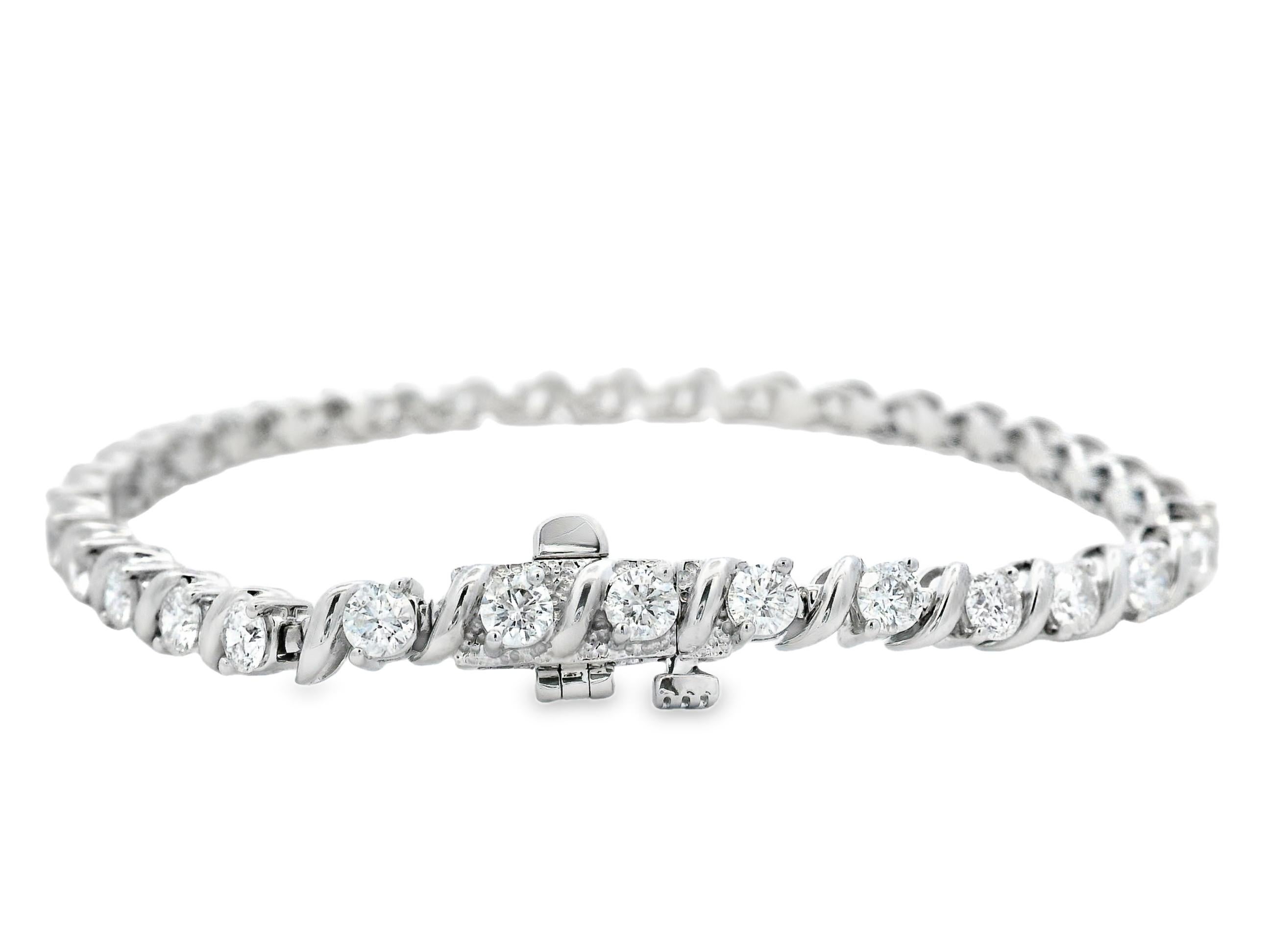 Contemporaneo Bracciale tennis con diamanti da 3,75 carati in oro bianco 14K, lunghezza 7 pollici in vendita