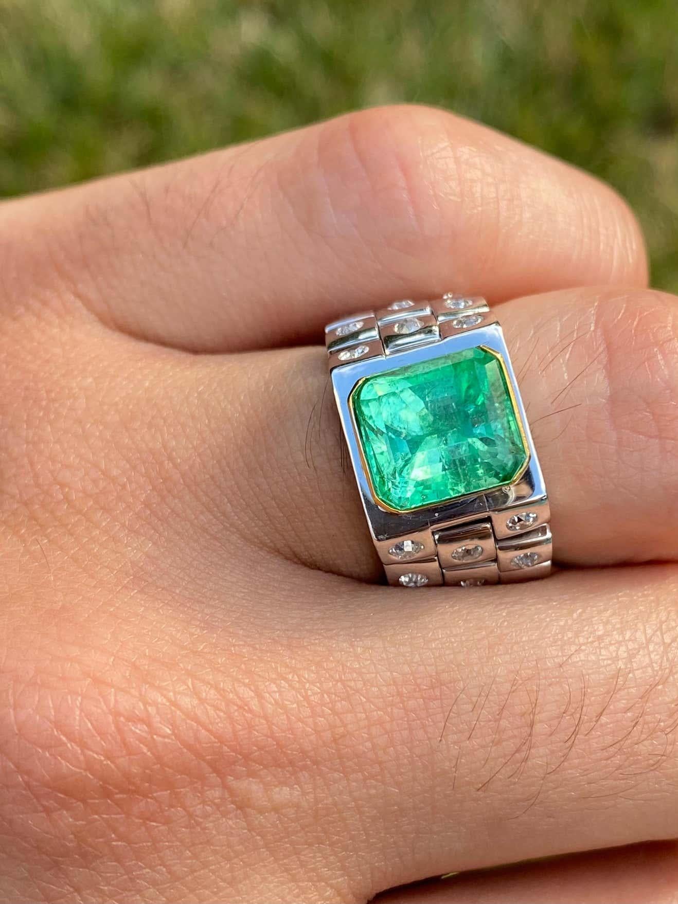 Modern 3.75 Carat Emerald-Cut Colombian Emerald and White Diamond Platinum Men's Ring