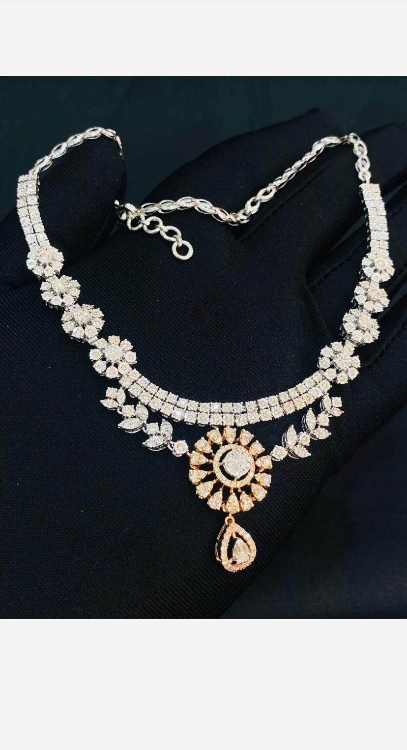 Collier en or rose/blanc avec diamants naturels de 3,75 carats en vente 6