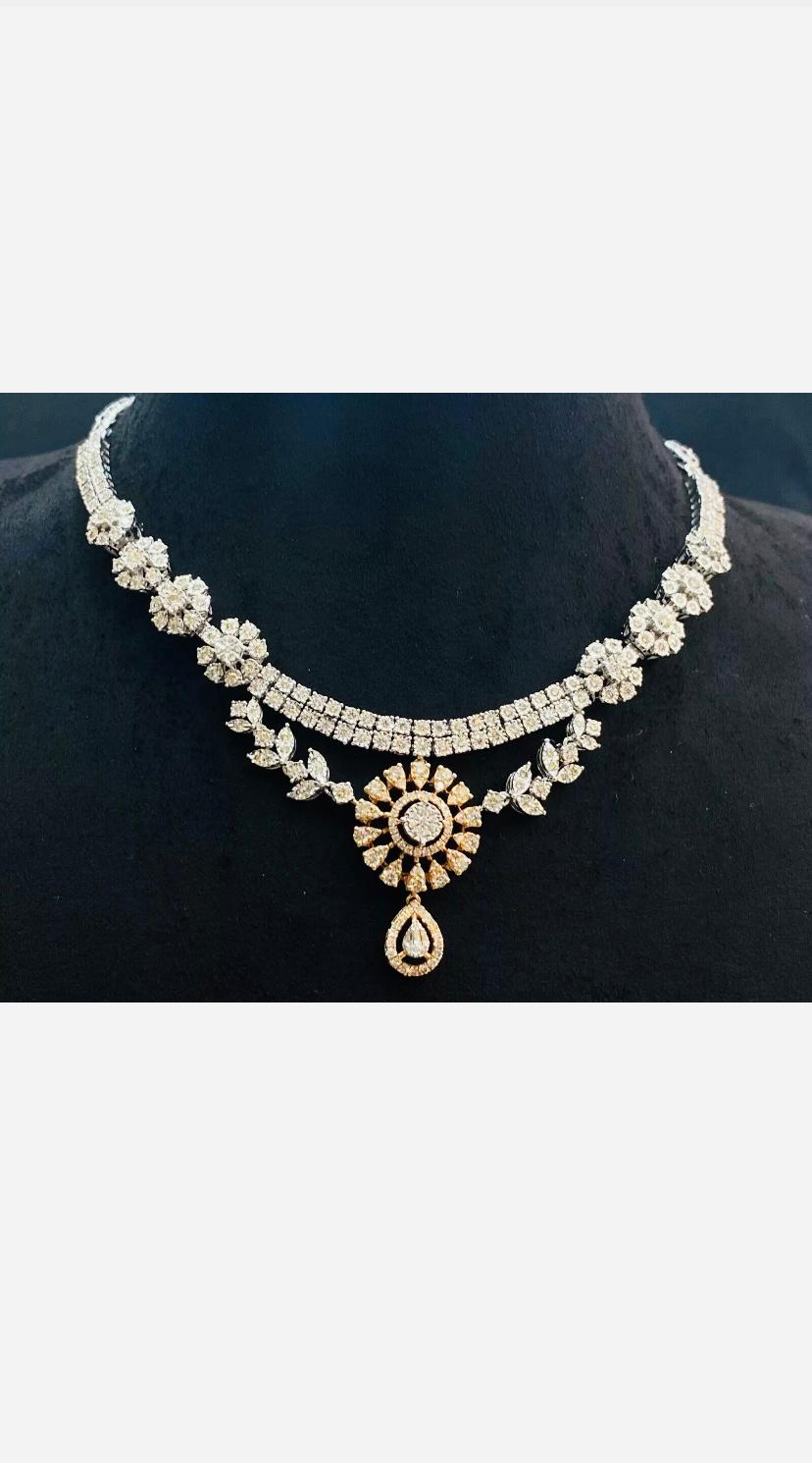 Collier en or rose/blanc avec diamants naturels de 3,75 carats en vente 4