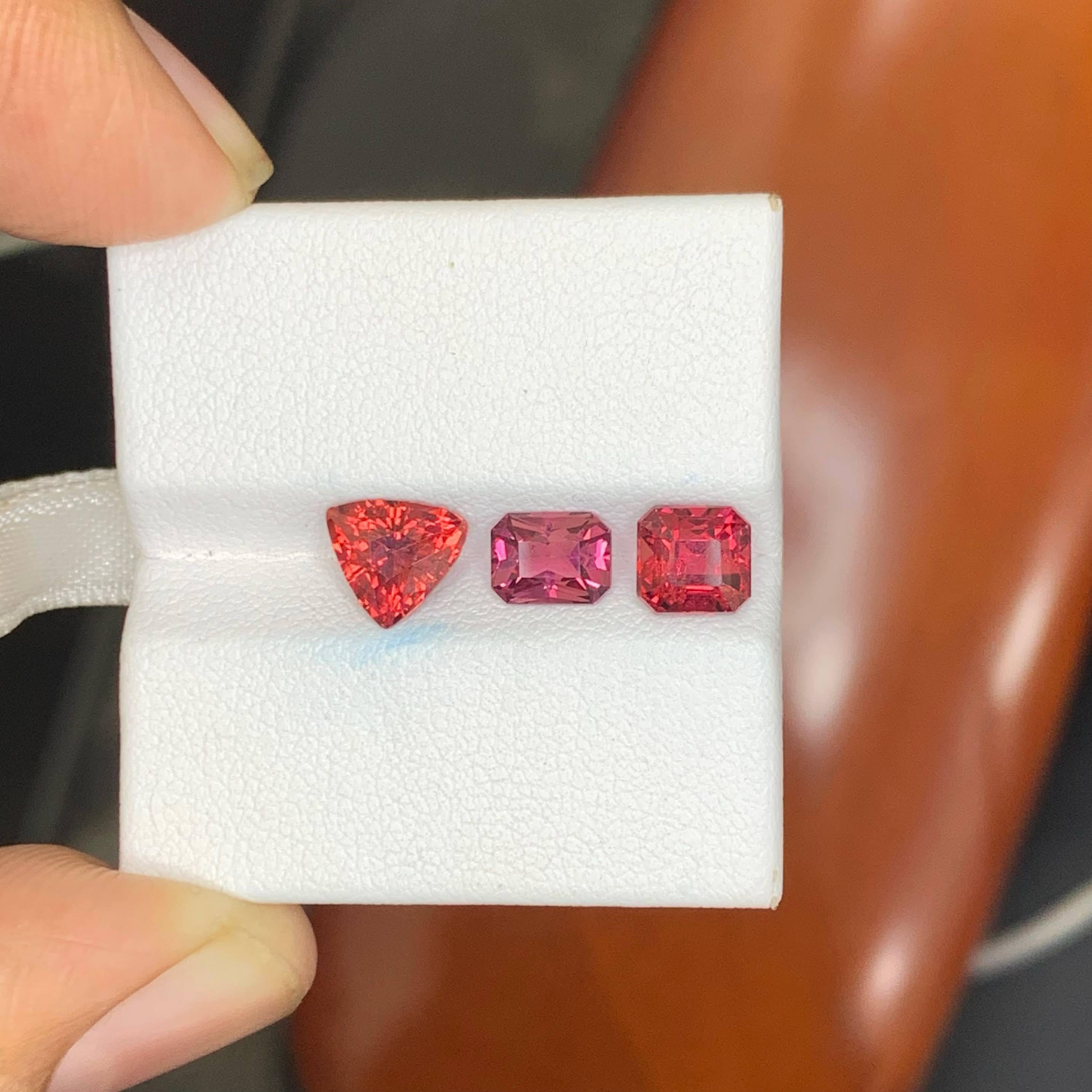 Weight 3.75 carat 
Piece 3
Treatment None 
Origin African 
Clarity VVS 
Shape Cut Mix




This 3.75 carat Natural Garnet 3-Piece Set features a beautifully matched selection of gemstones sourced from Africa, known for producing richly colored and