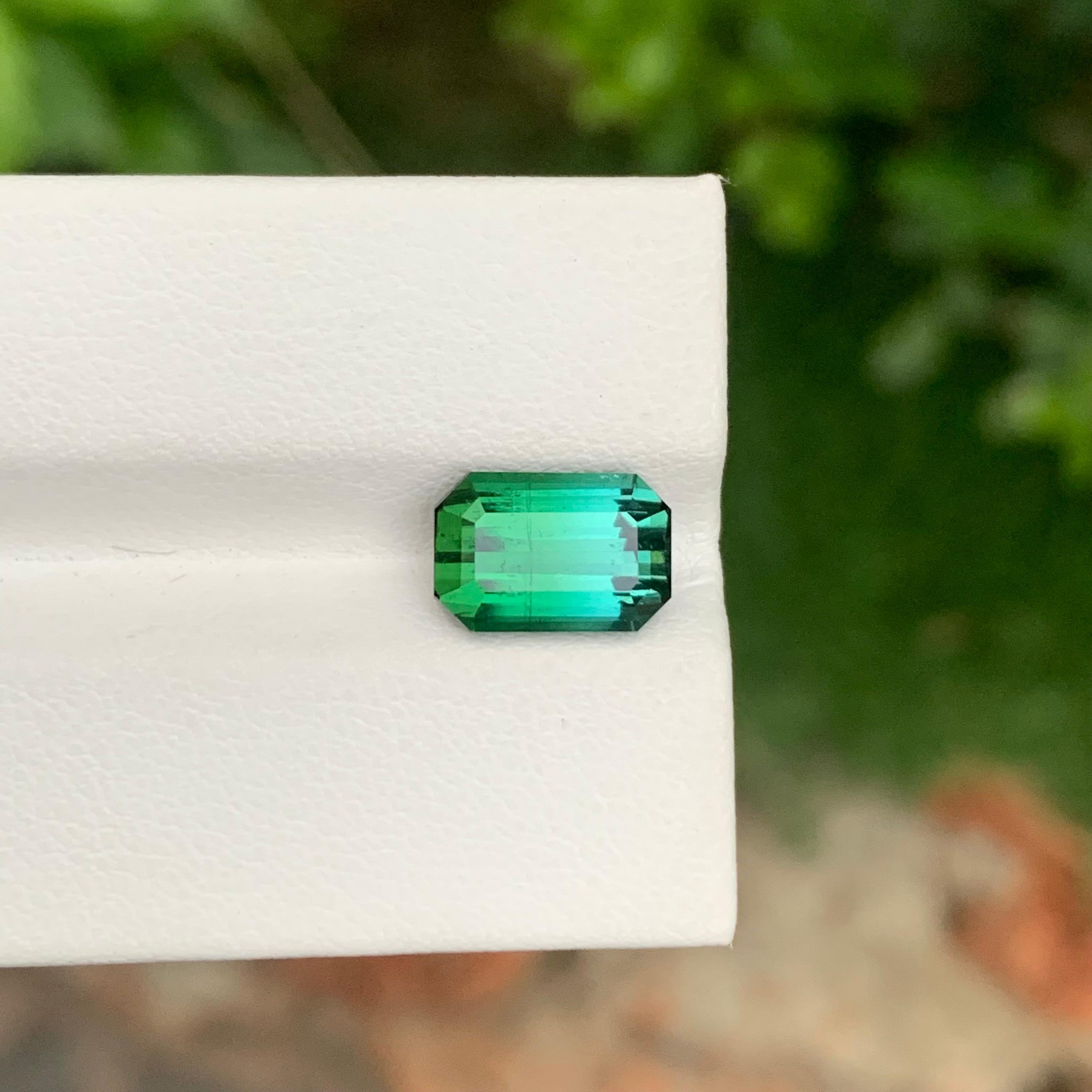 3.75 Quilates Turmalina Natural Suelta Bicolor Forma Esmeralda Gema Para Anillo en venta 4