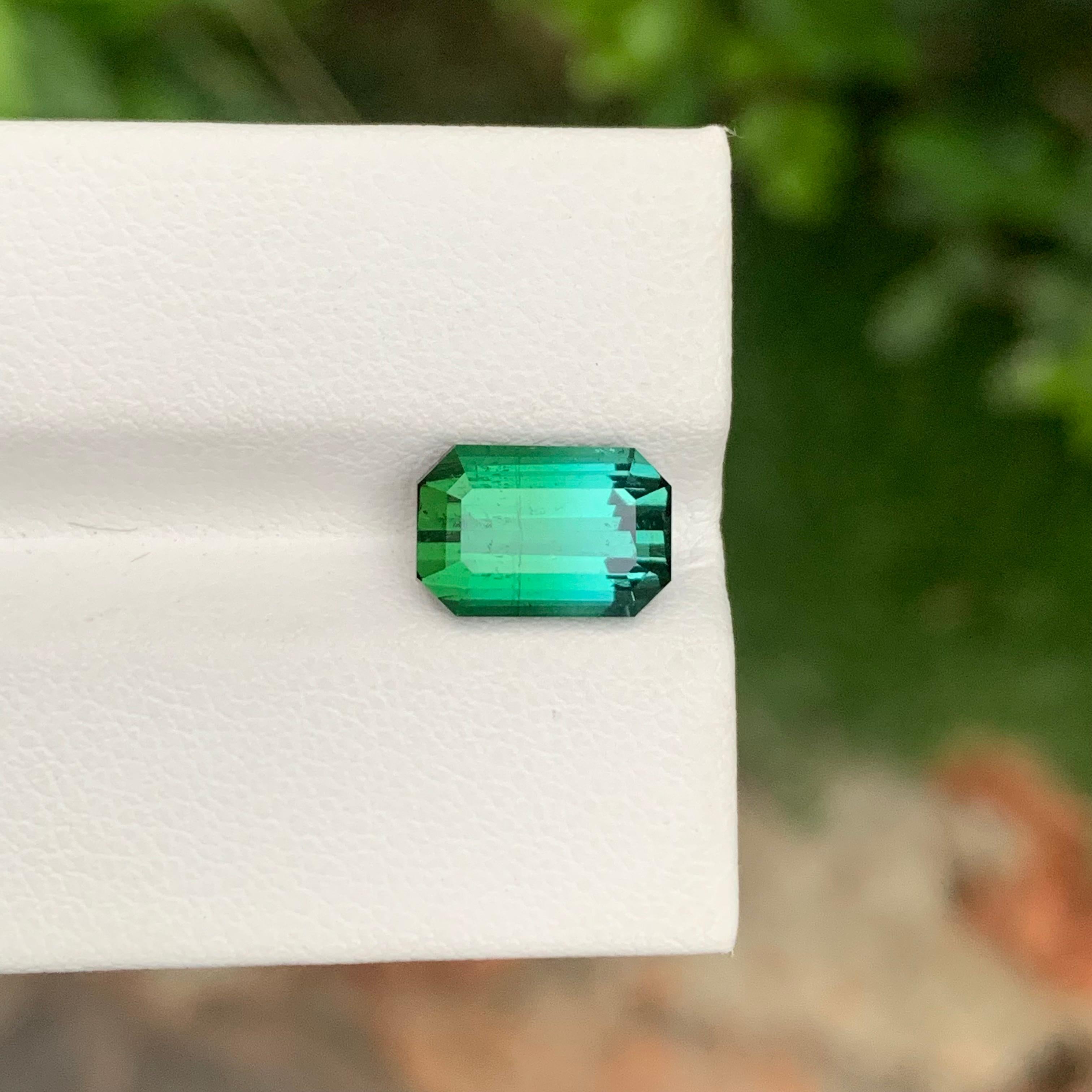3.75 Quilates Turmalina Natural Suelta Bicolor Forma Esmeralda Gema Para Anillo en venta 2