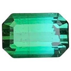 Tourmaline naturelle libre bicolore de 3.75 carats en forme d'émeraude pour bague