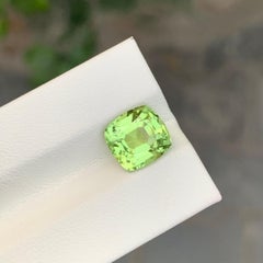 3.75 Carat Natural Loose Peridot Cushion Shape Gem