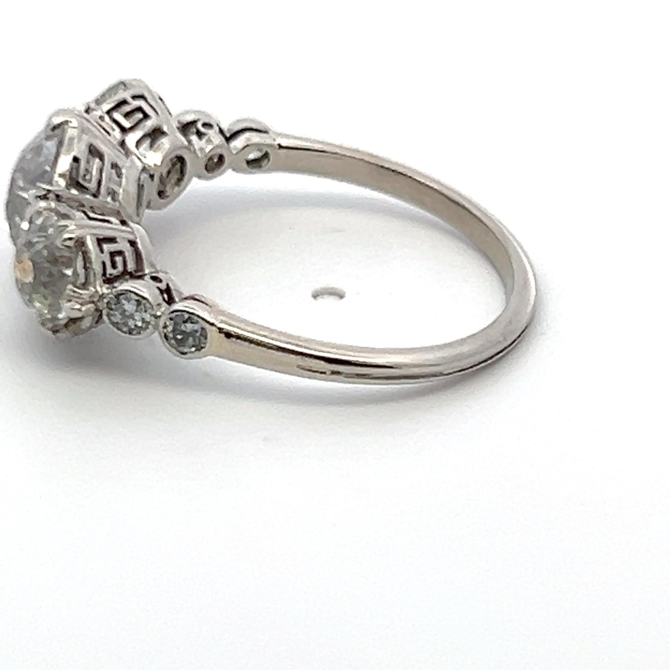 Bague à trois pierres I-H-F SI1 avec diamants de 3,75 carats de taille européenne ancienne en vente 1